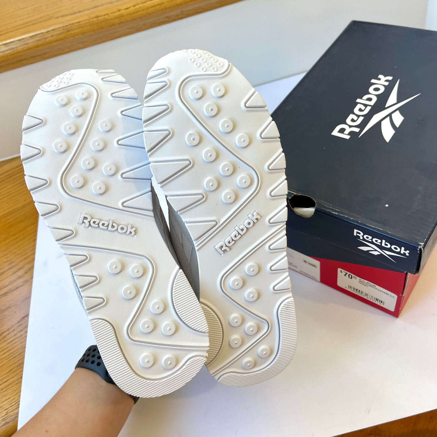 Reebok CL Nylon White Womens Sneakers classic grey shoes