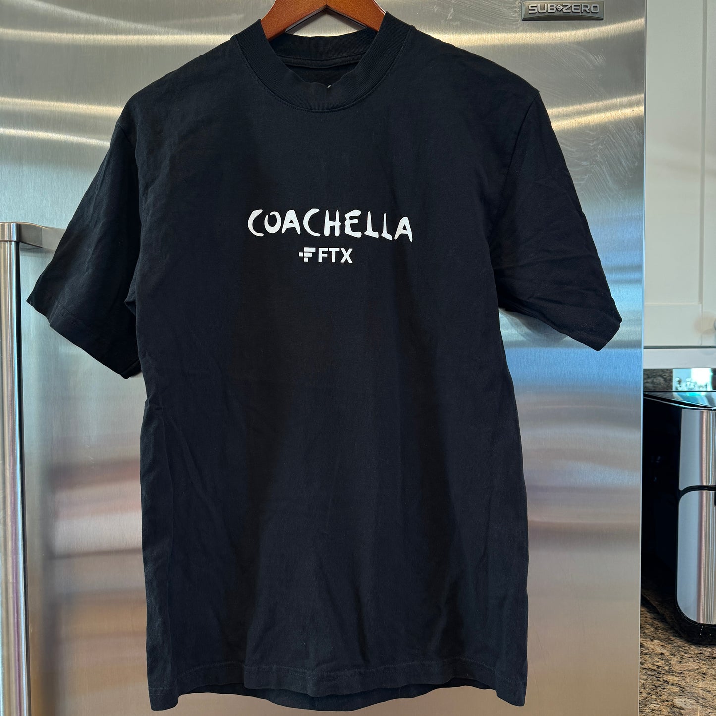 Coachella Pre-Owned 2022 x FTX NFT exclusive festival t shirt size unisex small