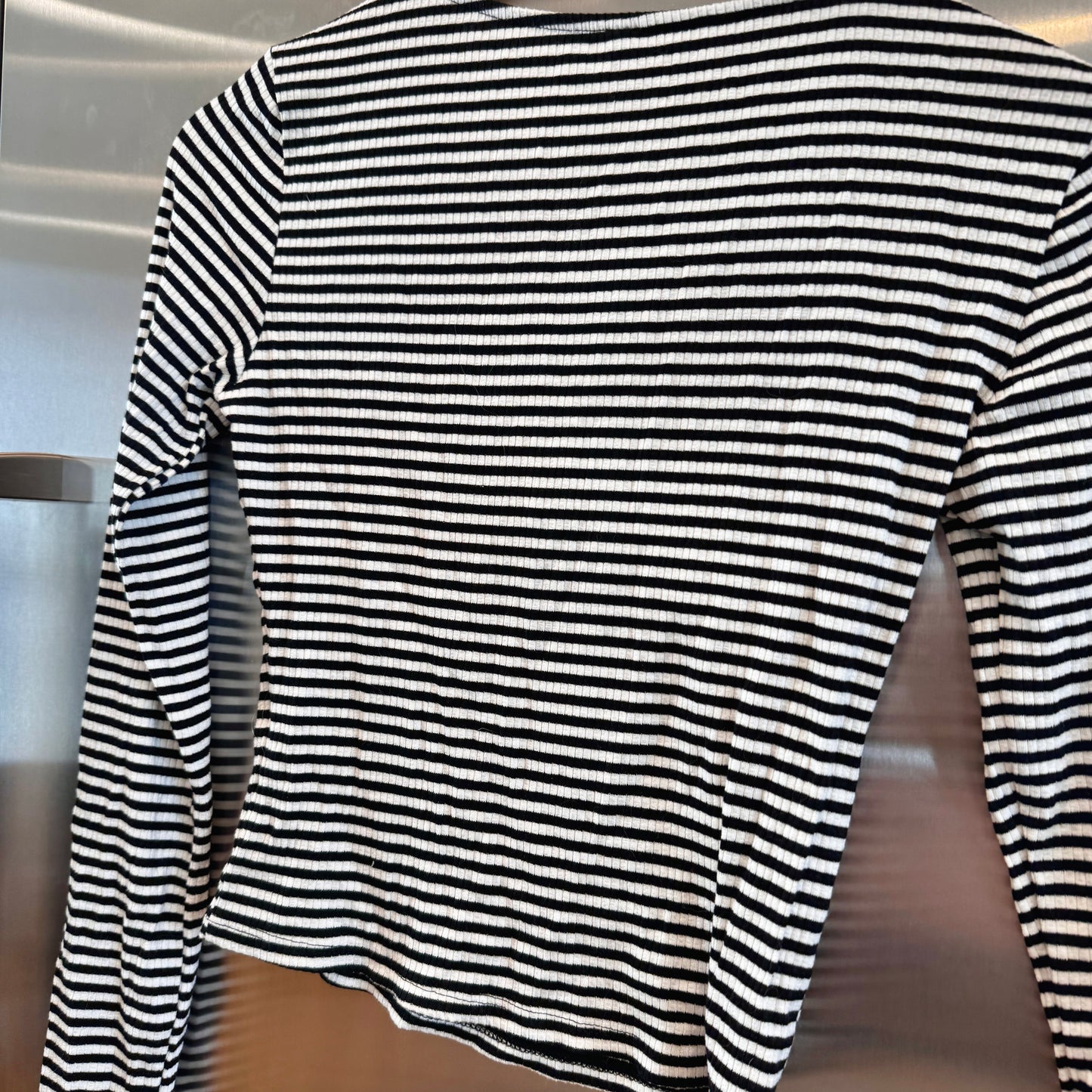 LF Emma and Sam Black White Striped Ribbed Long Sleeve Top with lace up front * Pre-owned Like NEW