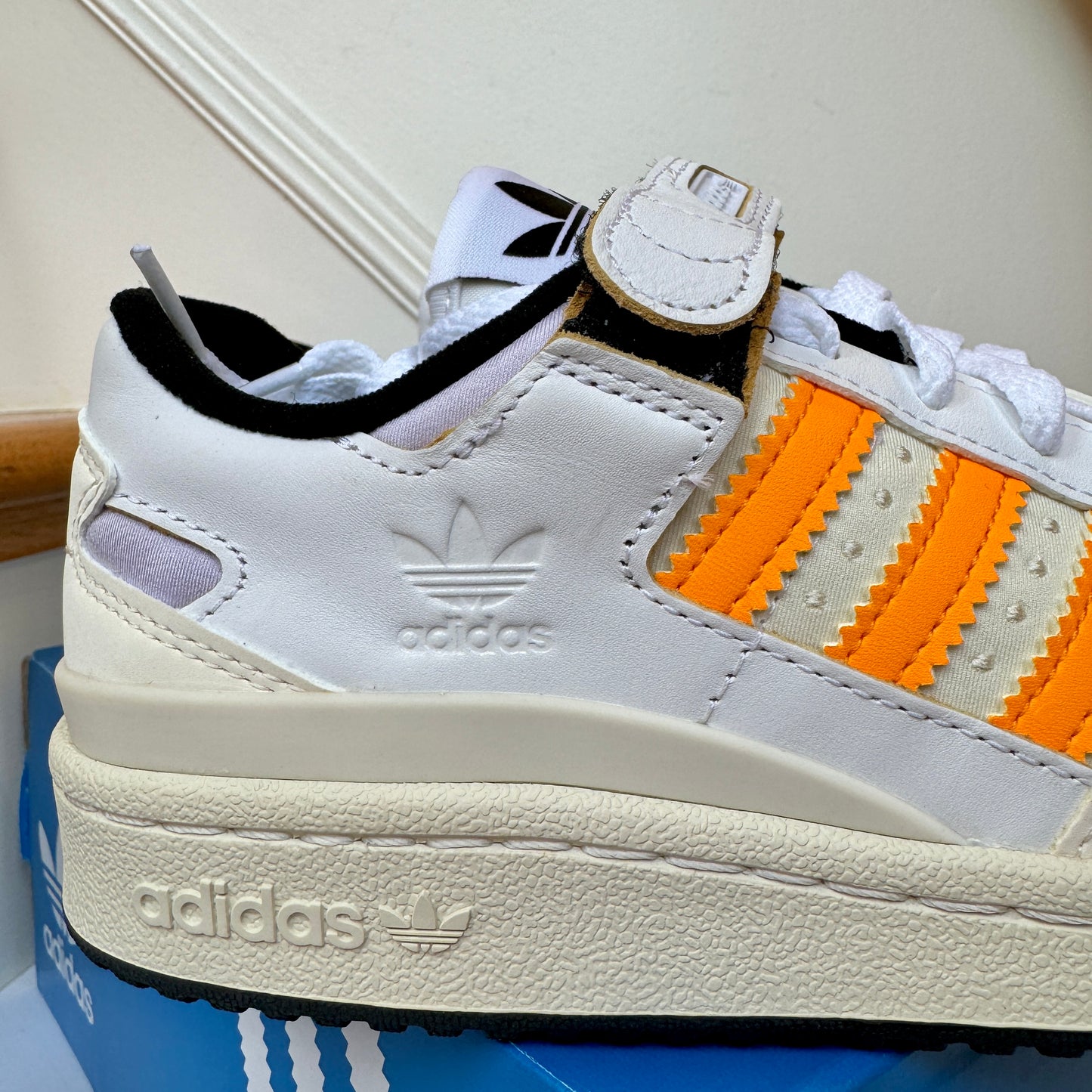 Adidas Forum Low 84 Women’s Sneakers Off White Orange Rush Purple Tint Shoes