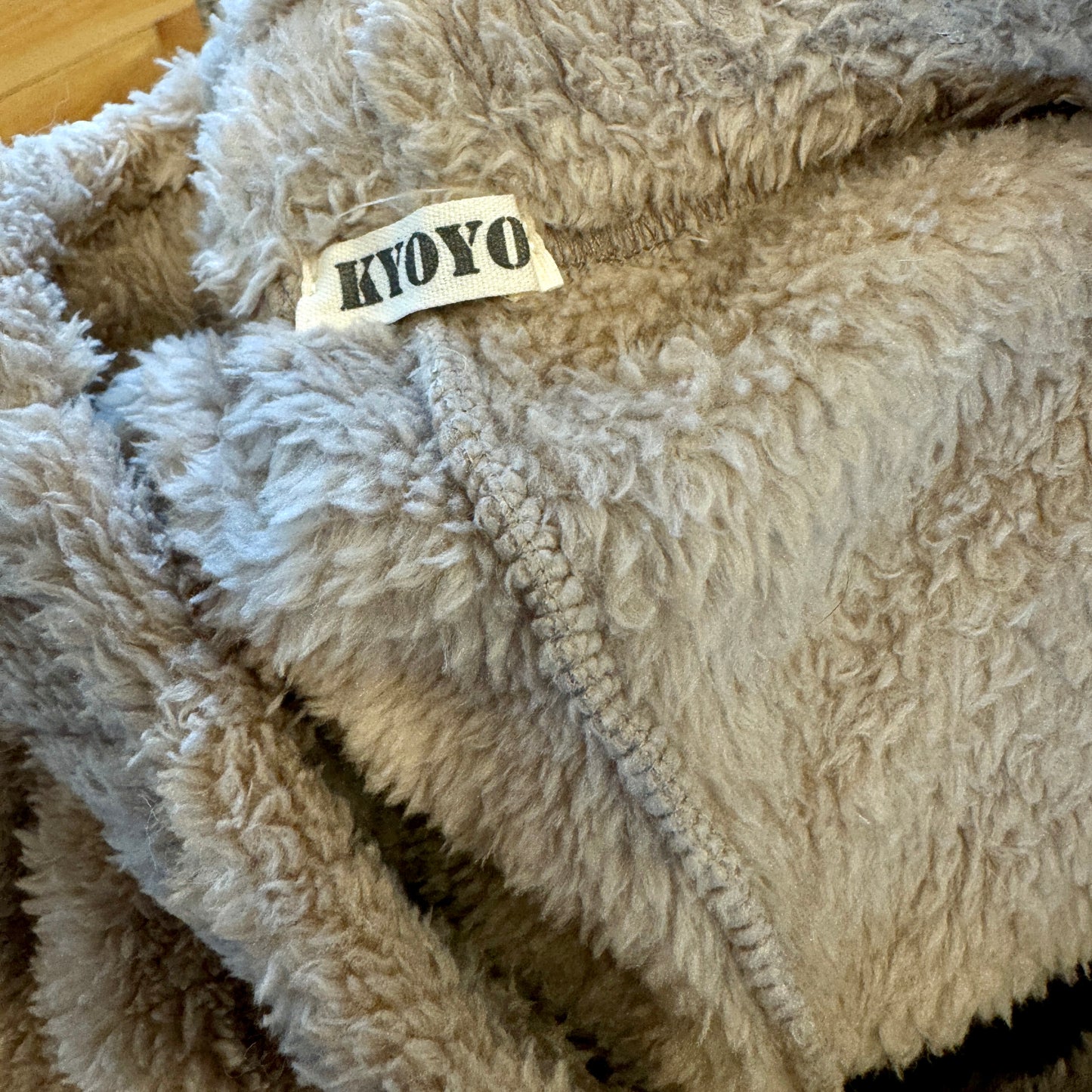 Kyoyo Like NEW Sherpa Fleece Carmel Tan Sweatpants Fluffy Pants Super Soft Pre-Owned