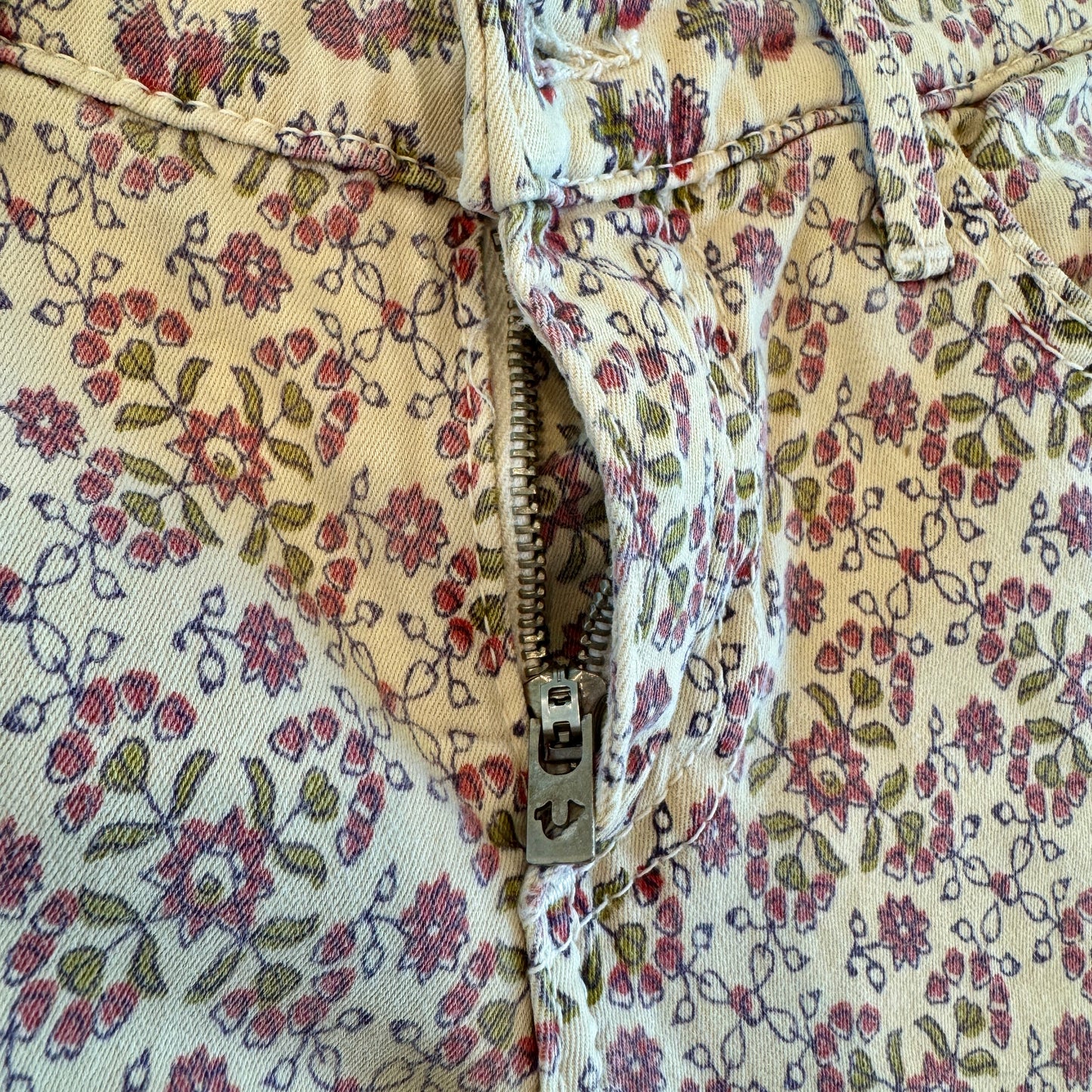 True Religion Victoria Bohemian Skinny Twill Jeans Floral Rustic Pre-Owned