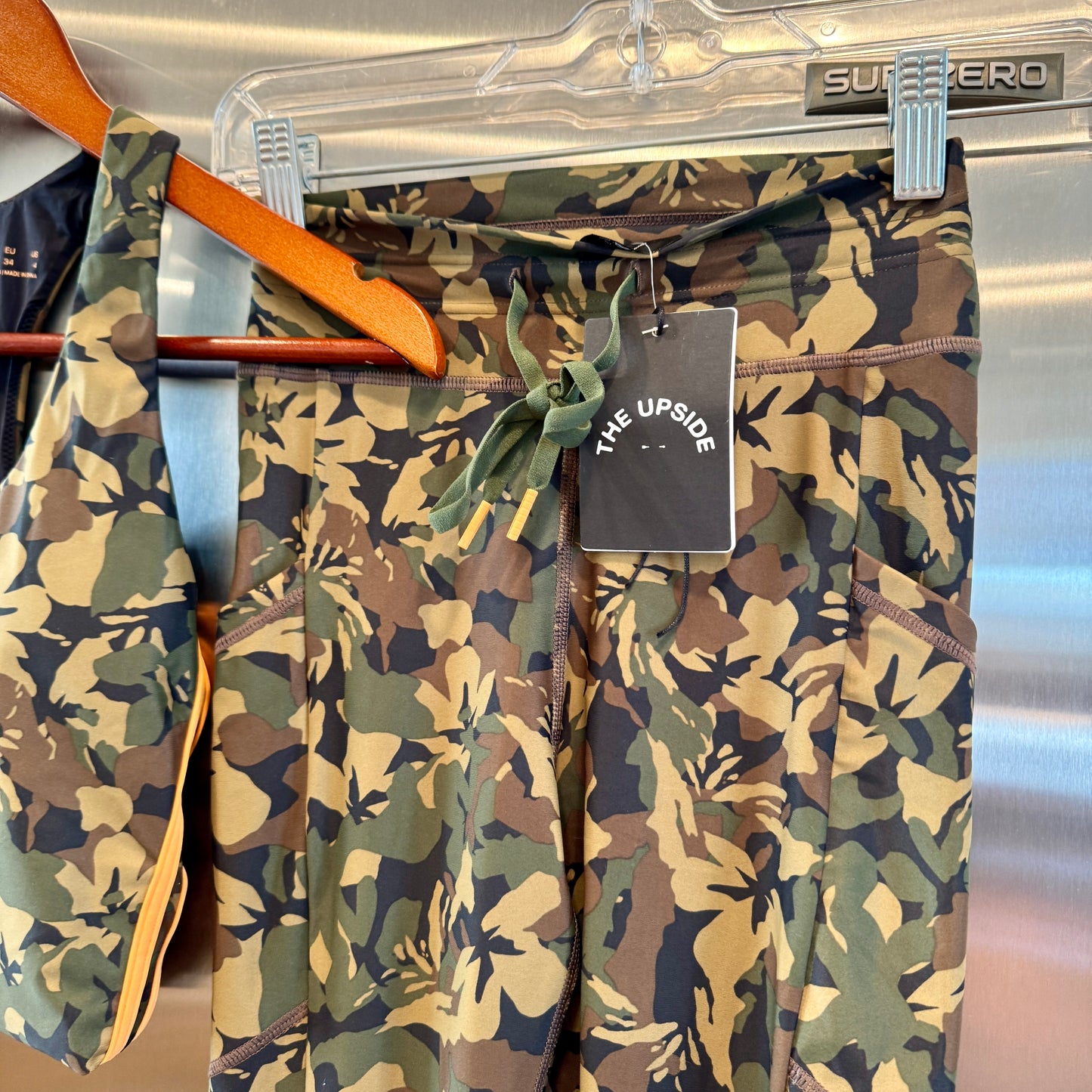 The Upside SET Basecamp Margot Top and 25” Pocket Leggings