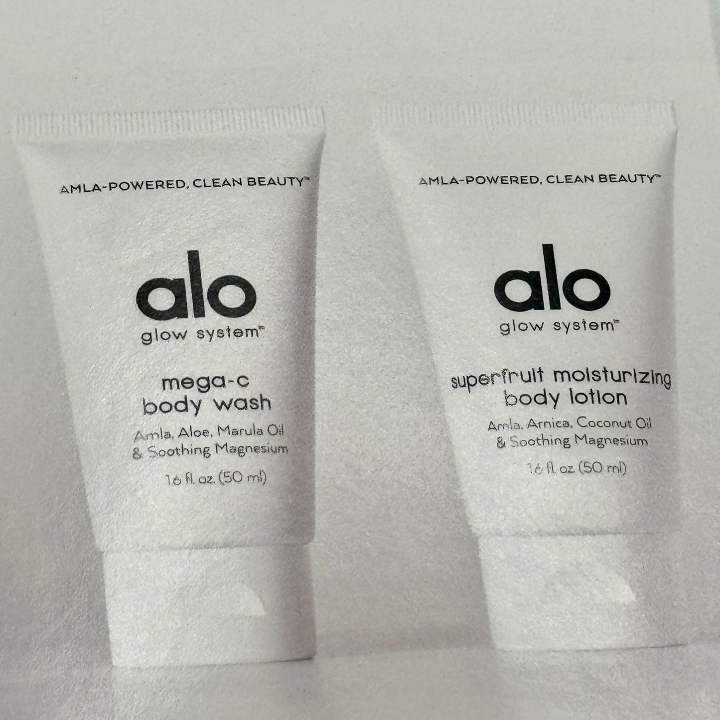 Alo Yoga BUNDLE Wellness Minis - Love Candle, Bodywash, Lotion