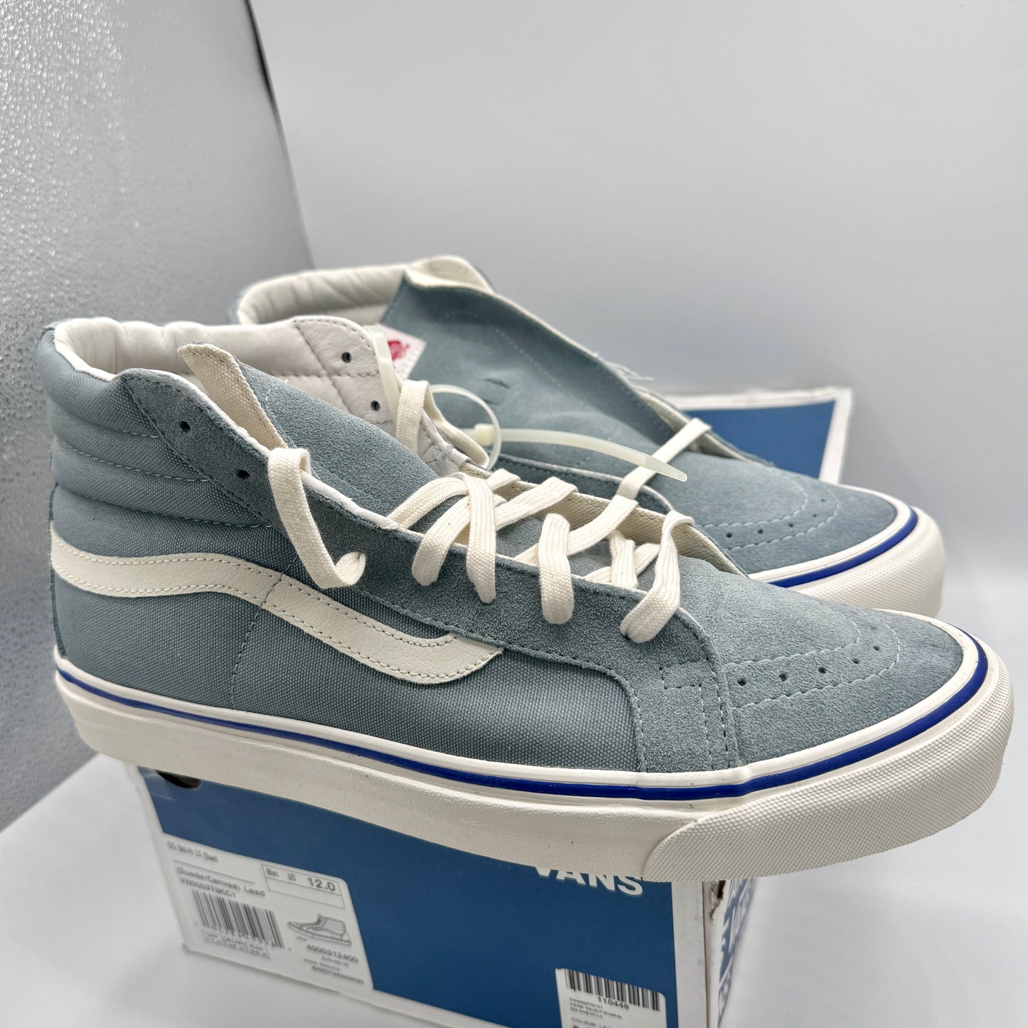 Vans OG Sk8 Hi LX Classic Skate Shoe in Lead Blue