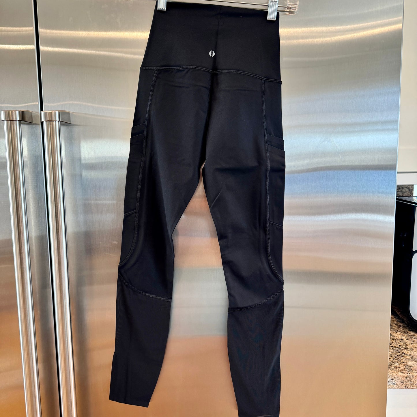 Tavi Stash & Dash 7/8 Leggings in Ebony Black Women’s Yoga Pant Leggings NEW