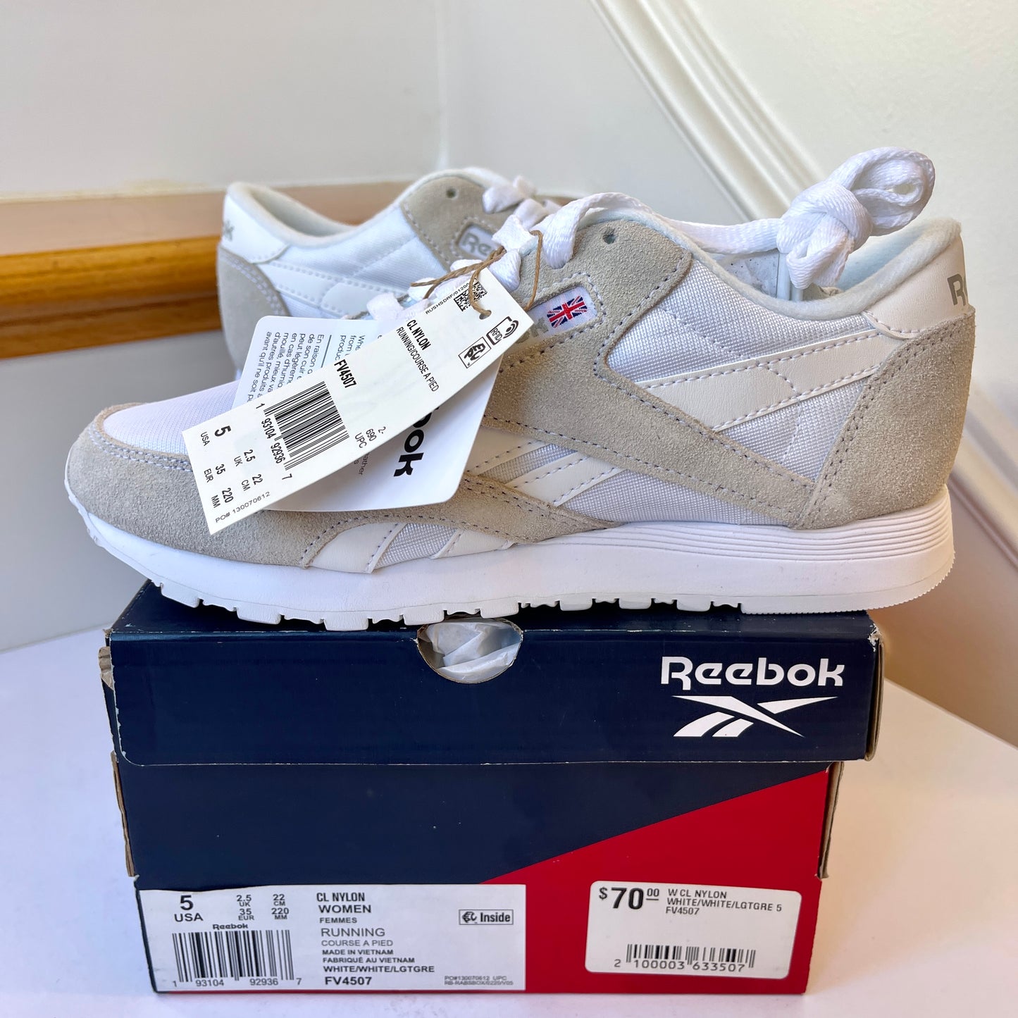 Reebok CL Nylon White Womens Sneakers classic grey shoes