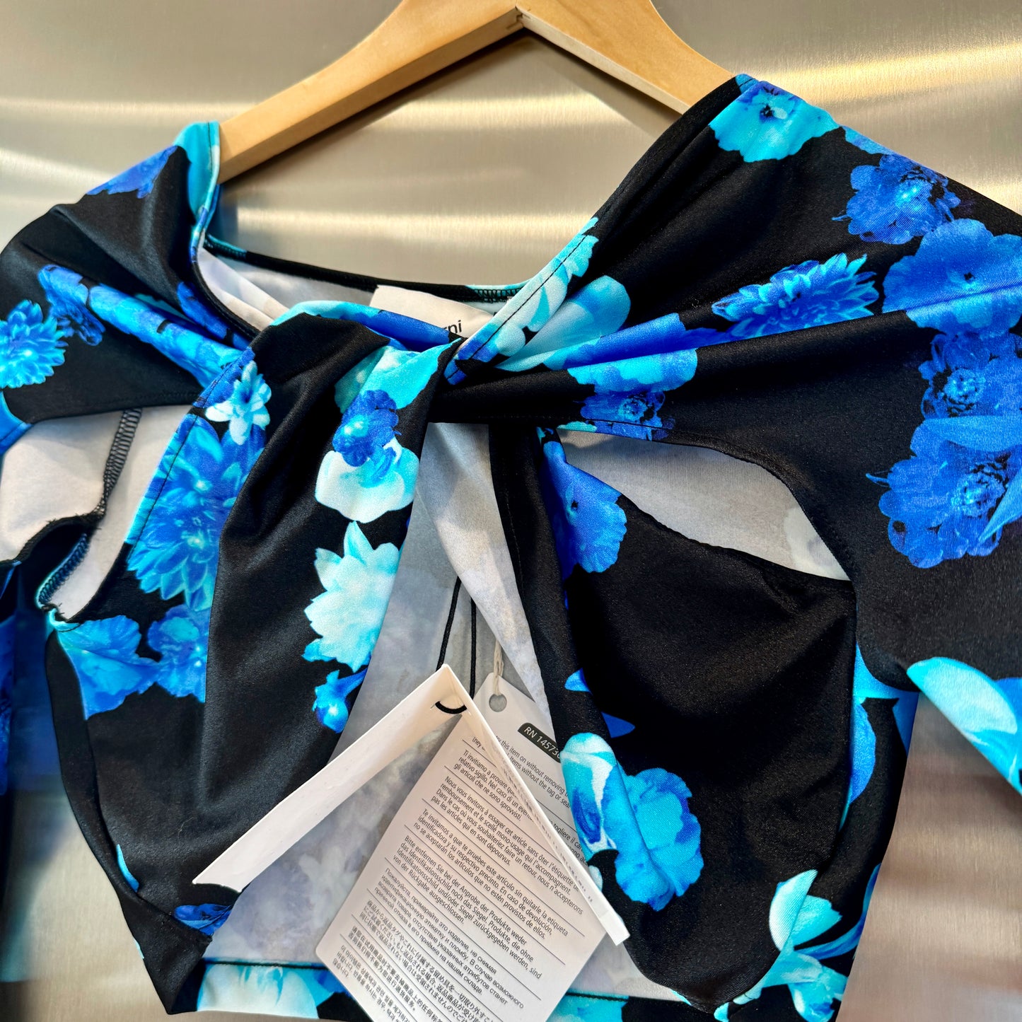 Coperni Twist Cutout Cropped Draped Top Long Sleeve Crop in Black / Blue Flowers