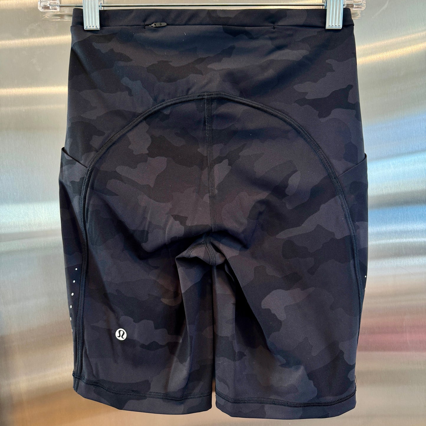 Lululemon x Barry’s Swift Speed High-Rise Short 8" Heritage 365 Camo Deep Coal Multi