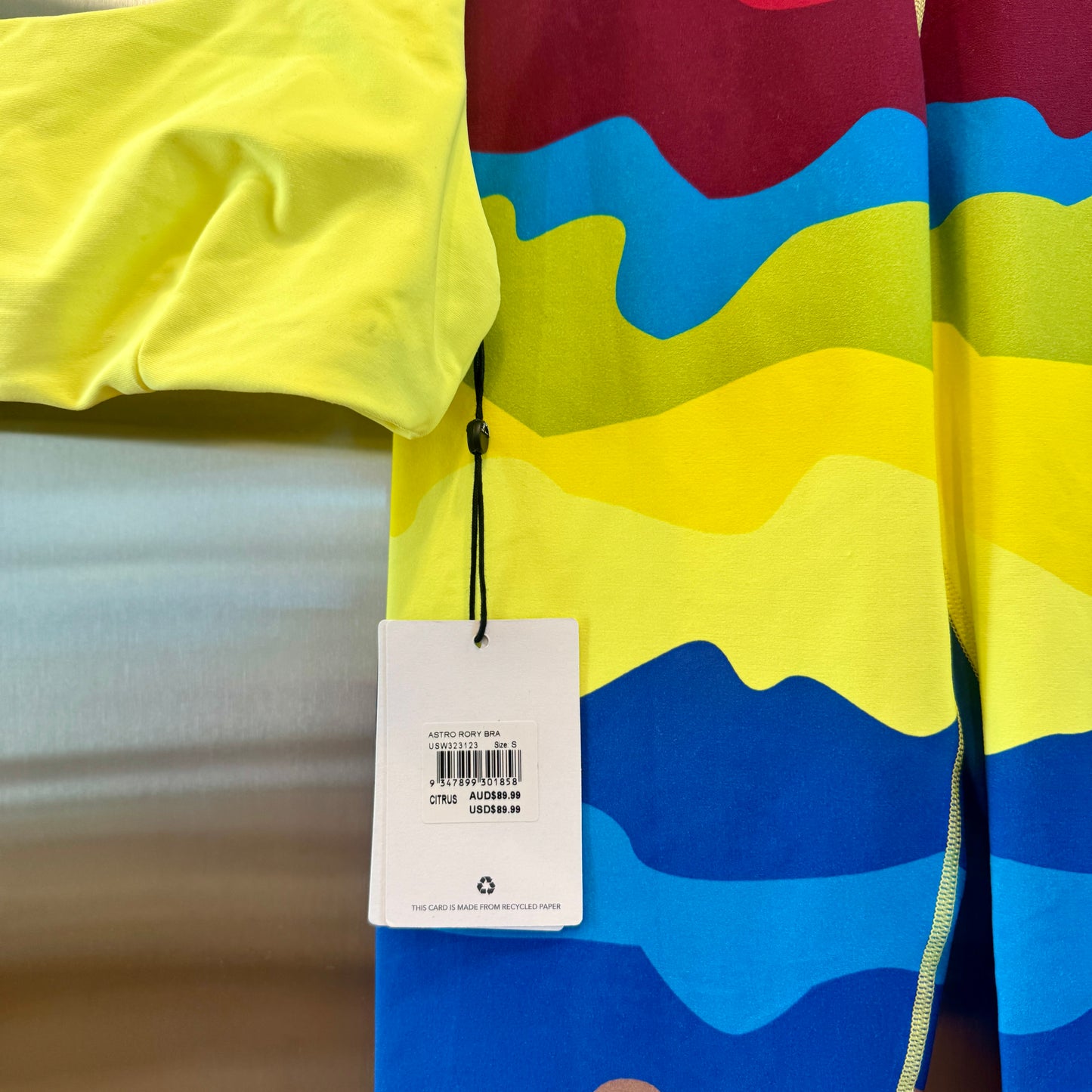 The Upside SET Astro Rory Bra and Printed Leggings in Multicolor / Citrus