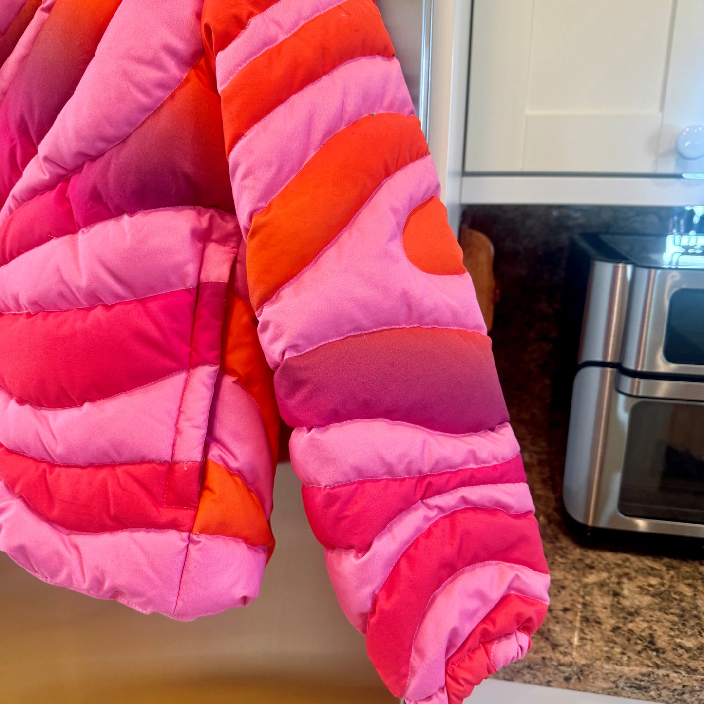 Erl Pink Ombre Sunset Puffer Sunshine Pink Multi Down-Filled Jacket