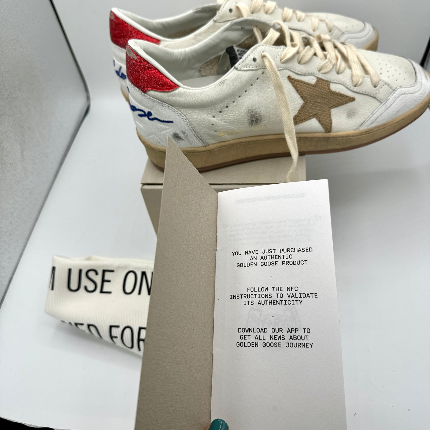 Golden Goose Ballstar Women’s sneakers white red beige leather distressed