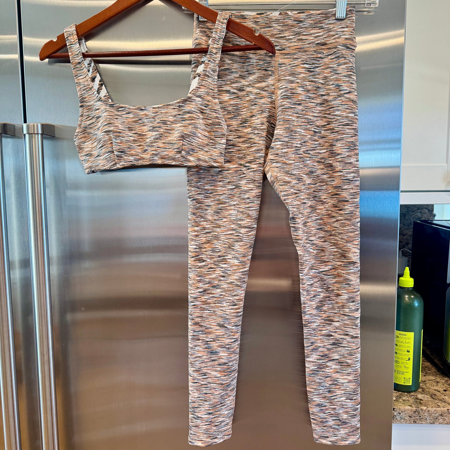 The Upside SET Nika Reversible Rory Bra and Leggings Textured Tiger
