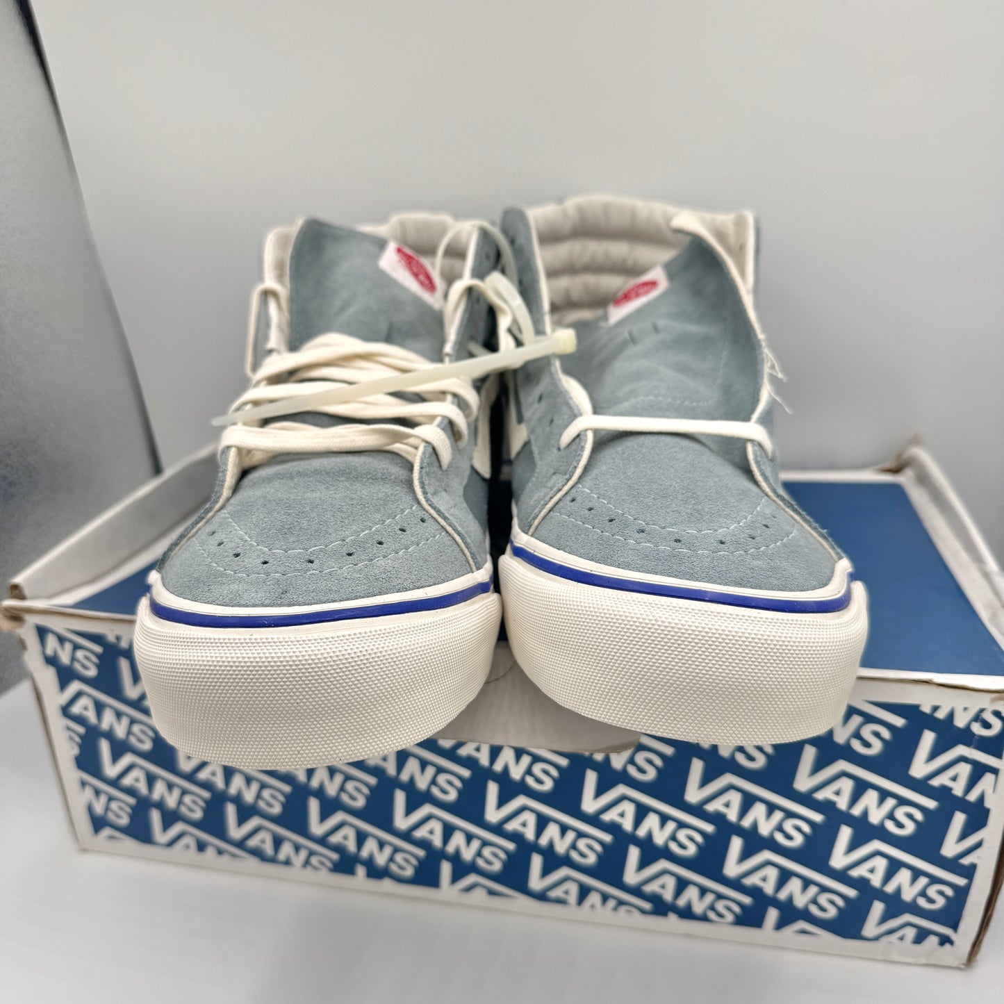 Vans OG Sk8 Hi LX Classic Skate Shoe in Lead Blue