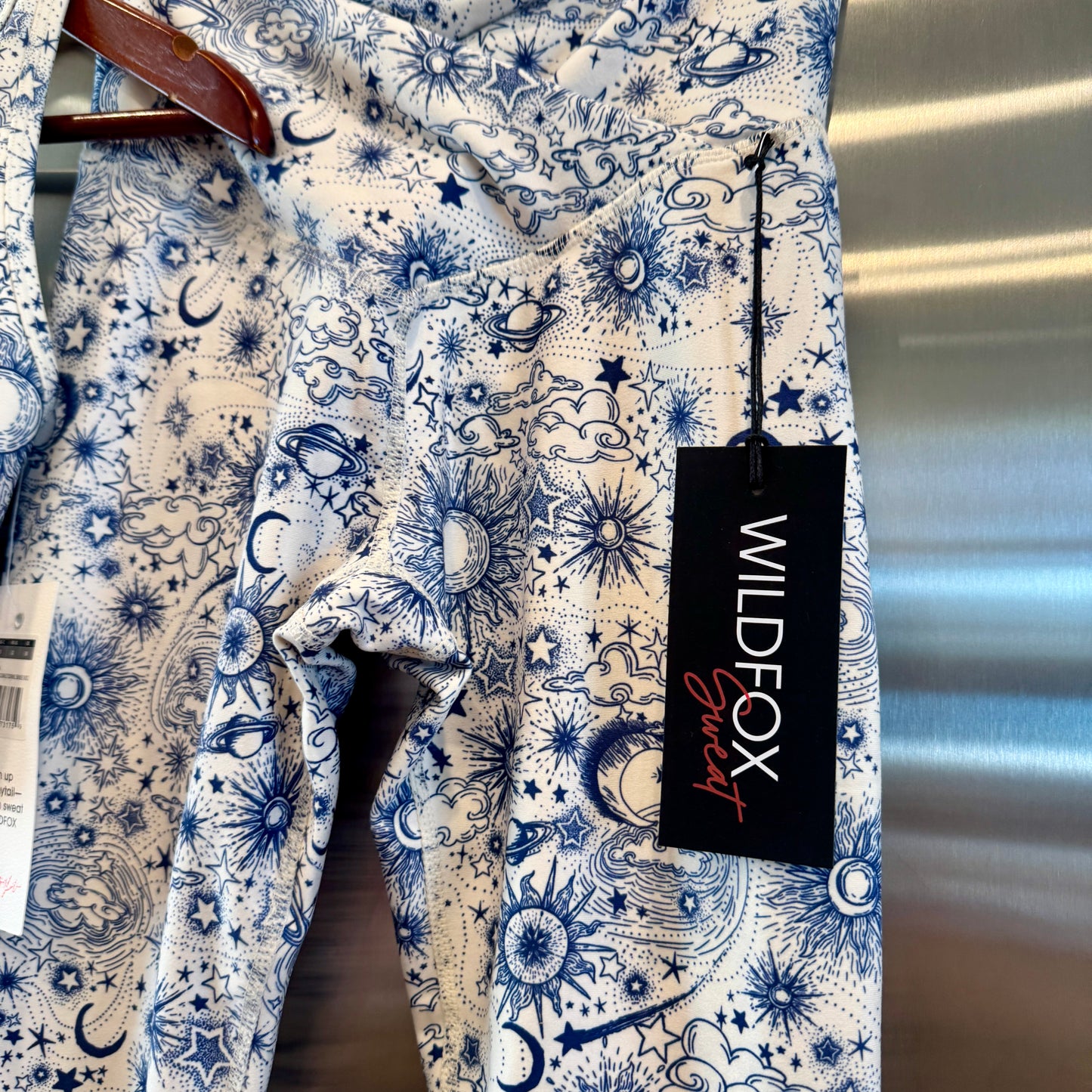 Wildfox SET - Solar Legging and Summer Sport Bra in Birch Deep Cobalt Cosmic Sense