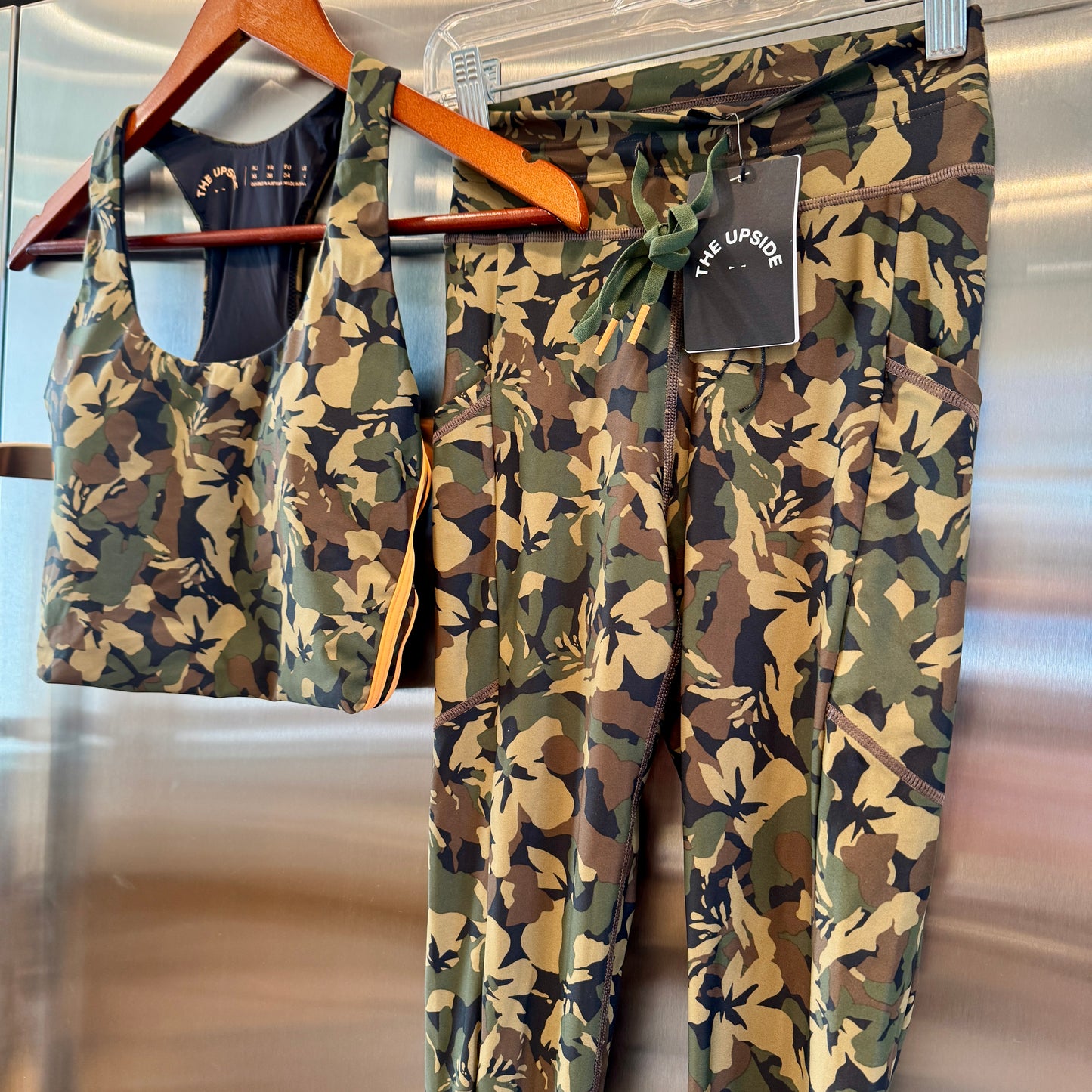 The Upside SET Basecamp Margot Top and 25” Pocket Leggings