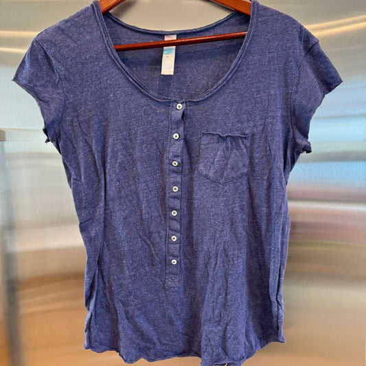 Free People FP Beach Blue Button Down Beachy Tee Shirt Distressed Bohemian Pre-Owned Like New