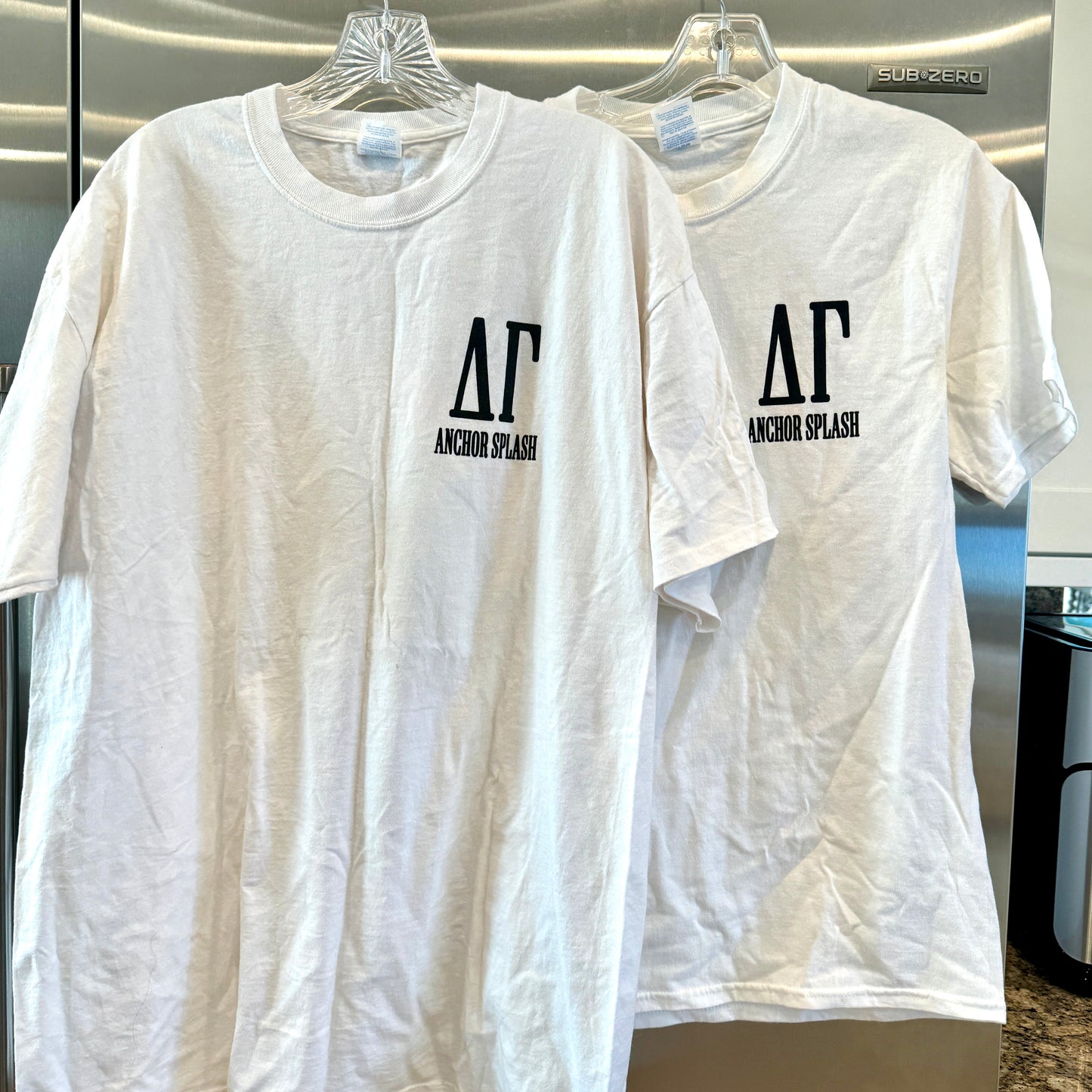 Delta Gamma BUNDLE 2 Shirts Anchor Like NEW Anchorsplash Sorority T White