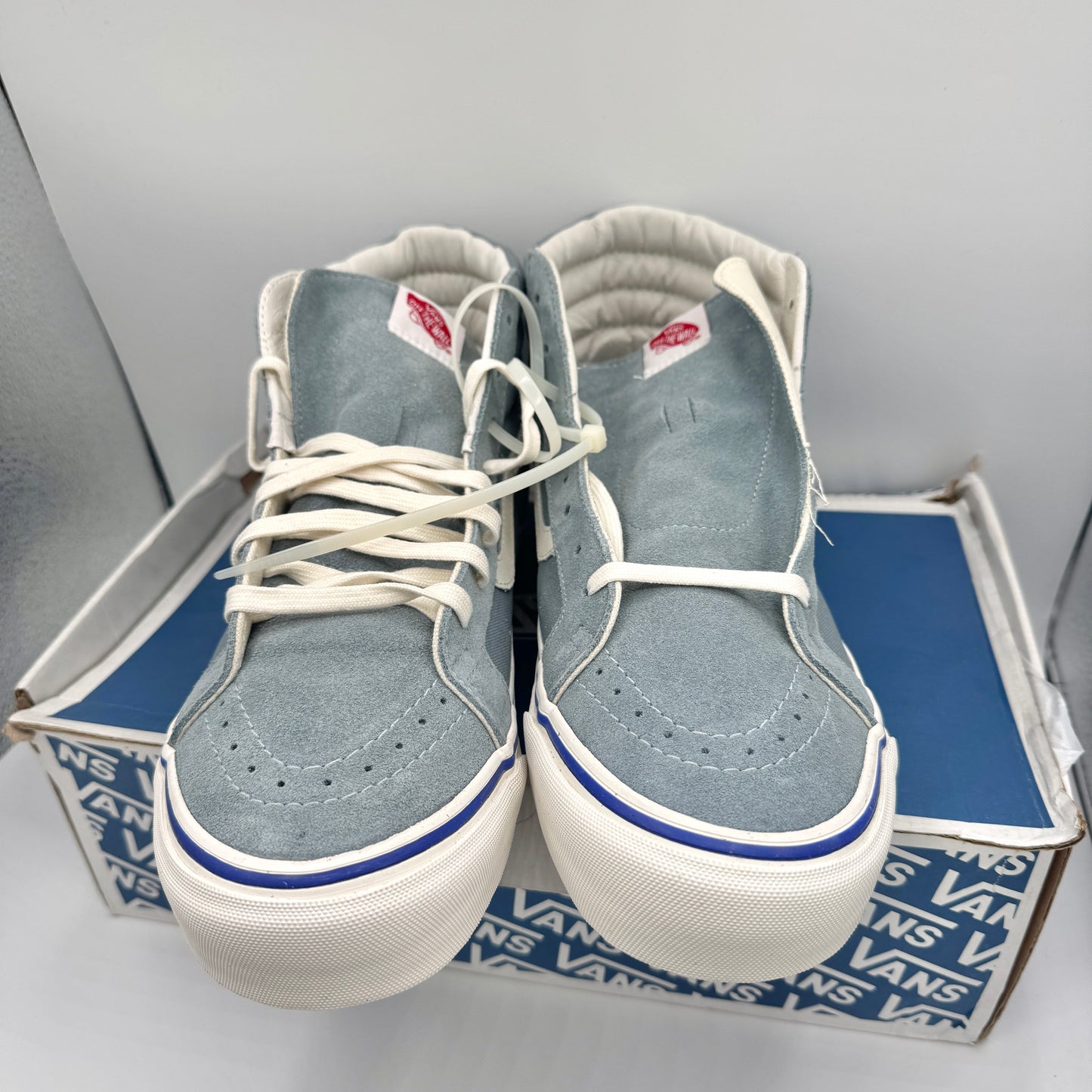 Vans OG Sk8 Hi LX Classic Skate Shoe in Lead Blue