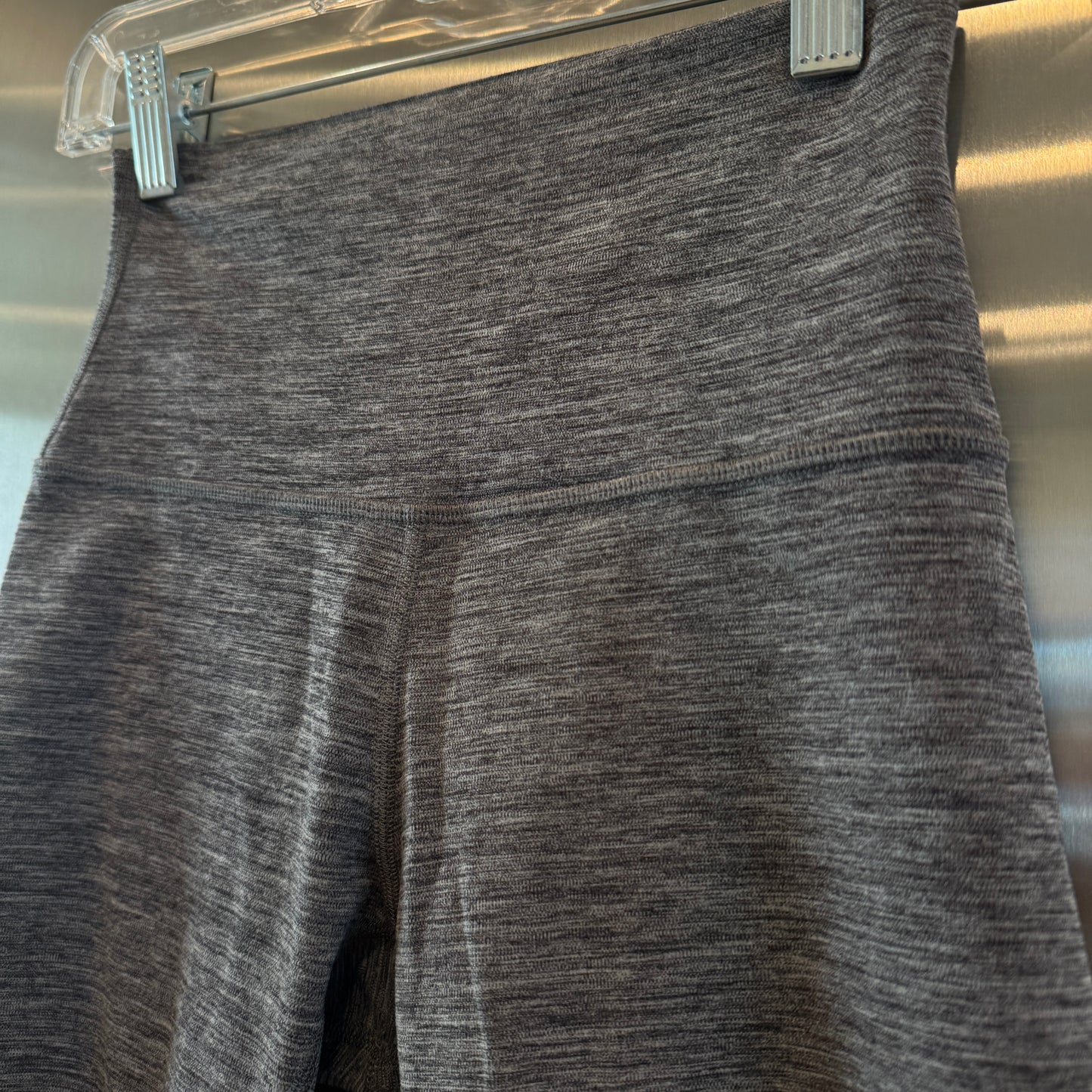 Lululemon Align Shorts HR High Rise in Heathered Black ( grey ) 6 Inch Inseam Pre-Owned