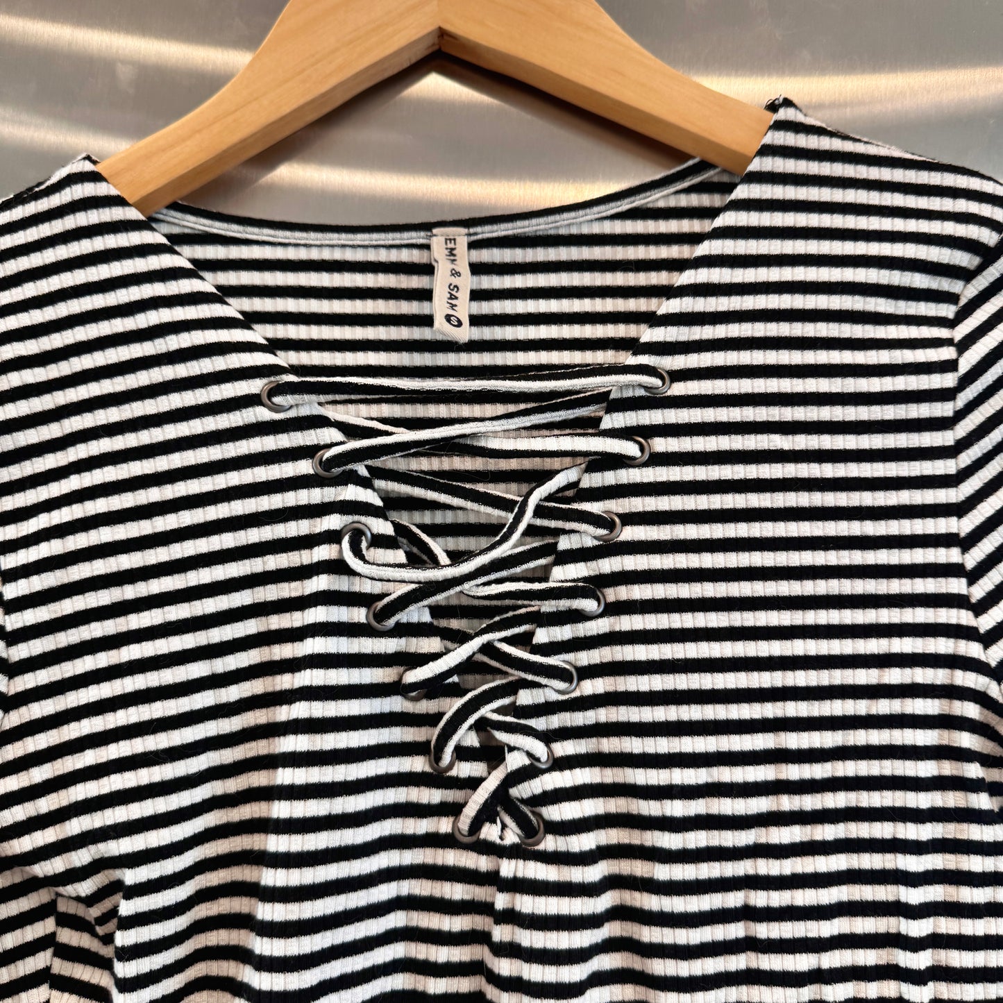 LF Emma and Sam Black White Striped Ribbed Long Sleeve Top with lace up front * Pre-owned Like NEW