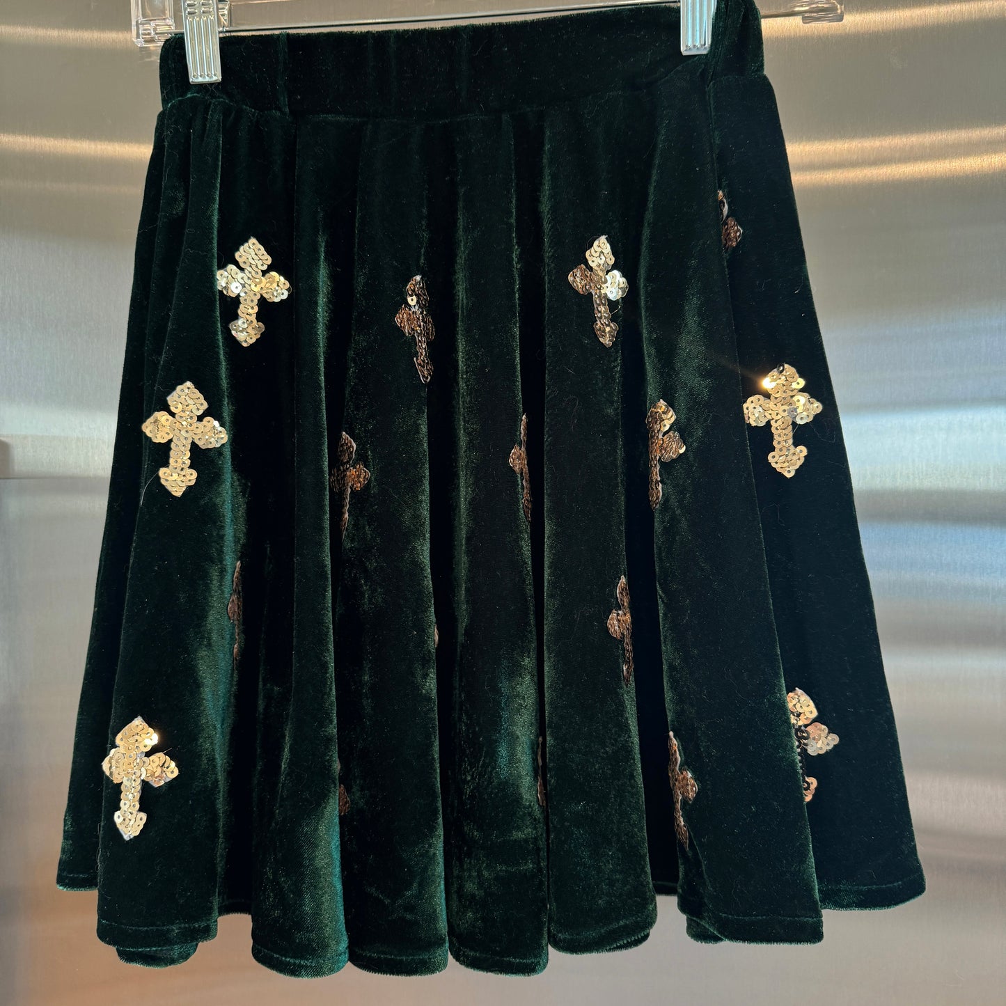 Romwe Green Velvet Sequin Crossed Mini Skater Flare Skirt — New Without Tags