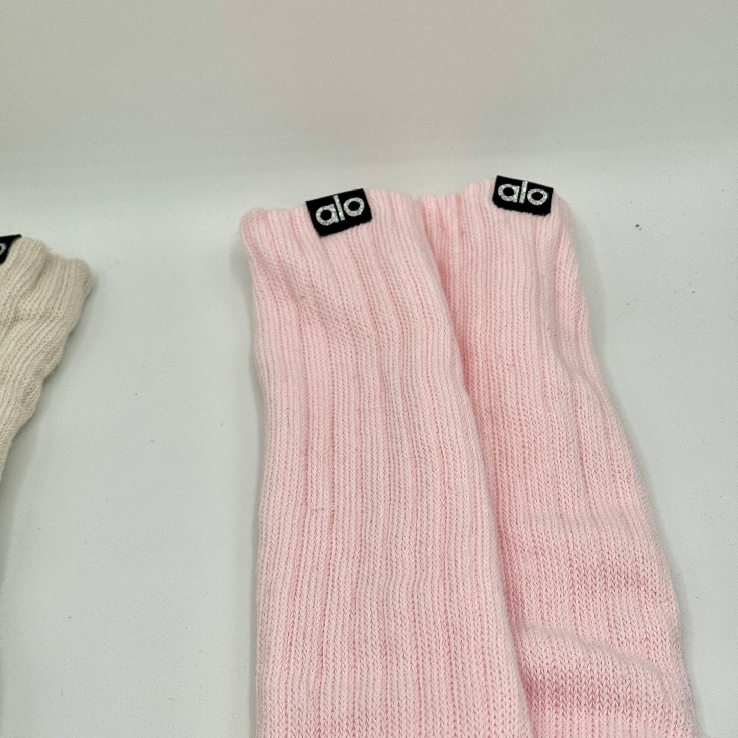 Alo Yoga Bundle Magenta Unisex Throwback Socks, Bone, and Powder Pink Scrunch Socks * Pre-owned *