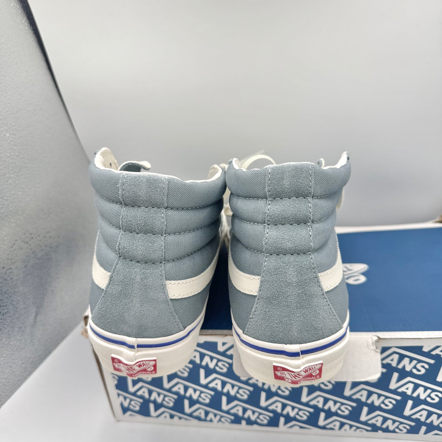 Vans OG Sk8 Hi LX Classic Skate Shoe in Lead Blue