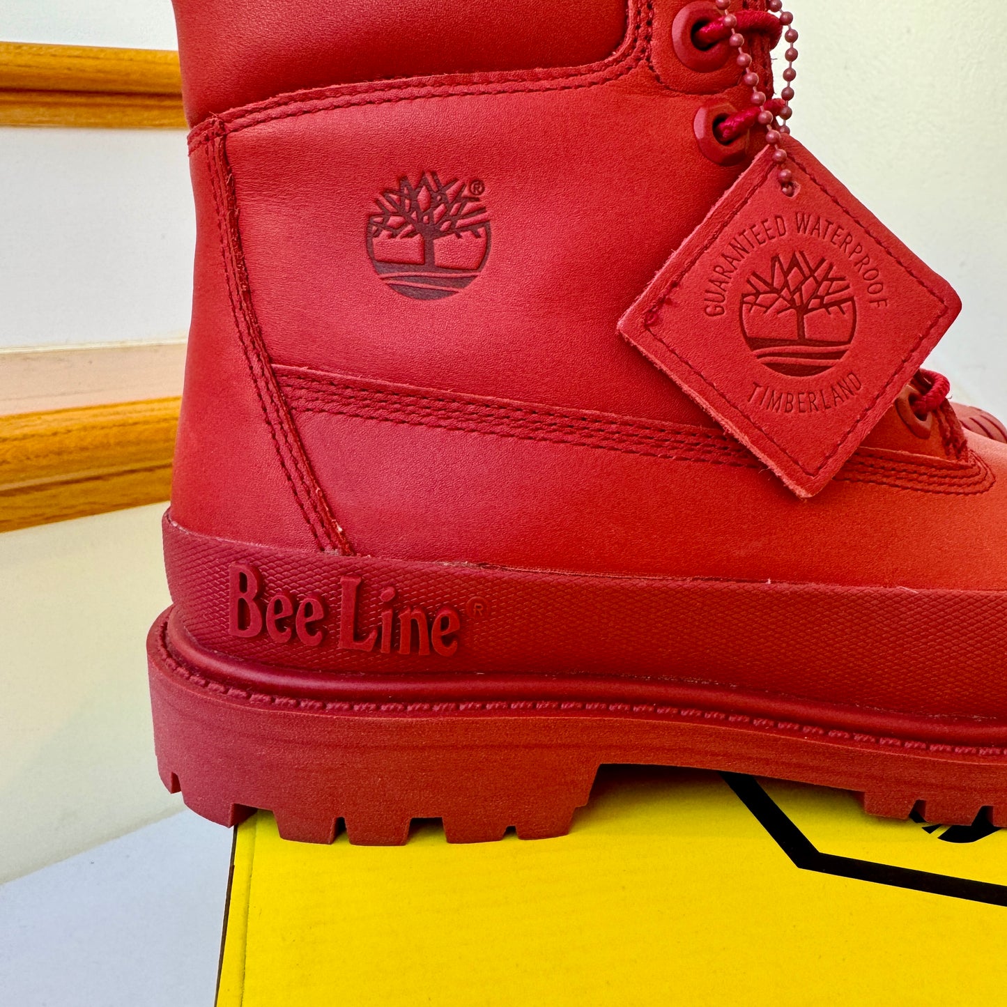 Timberland Heritage 6 Inch Waterproof Nubuck Red Beeline Boots , brand NEW