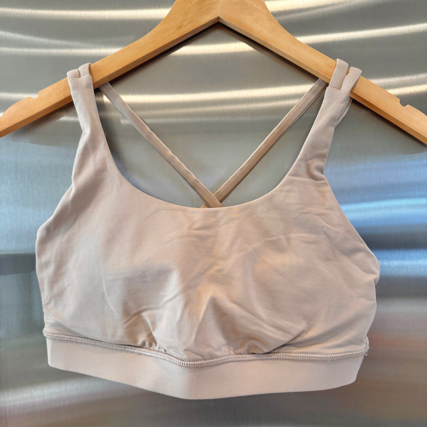 Lululemon Energy Sports Bra Tan Nude Beige Excellent Pre-Owned Condition * Used