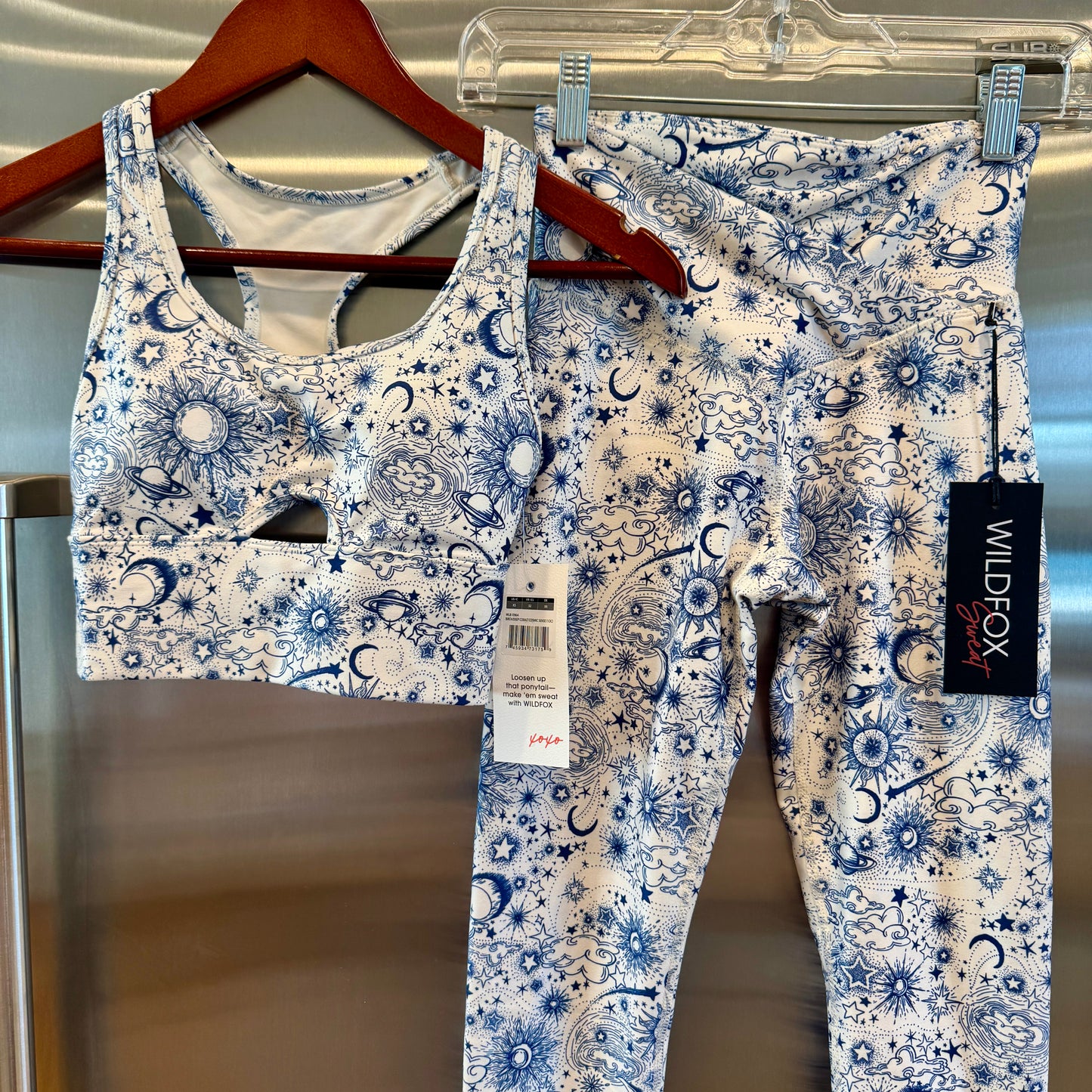 Wildfox SET - Solar Legging and Summer Sport Bra in Birch Deep Cobalt Cosmic Sense