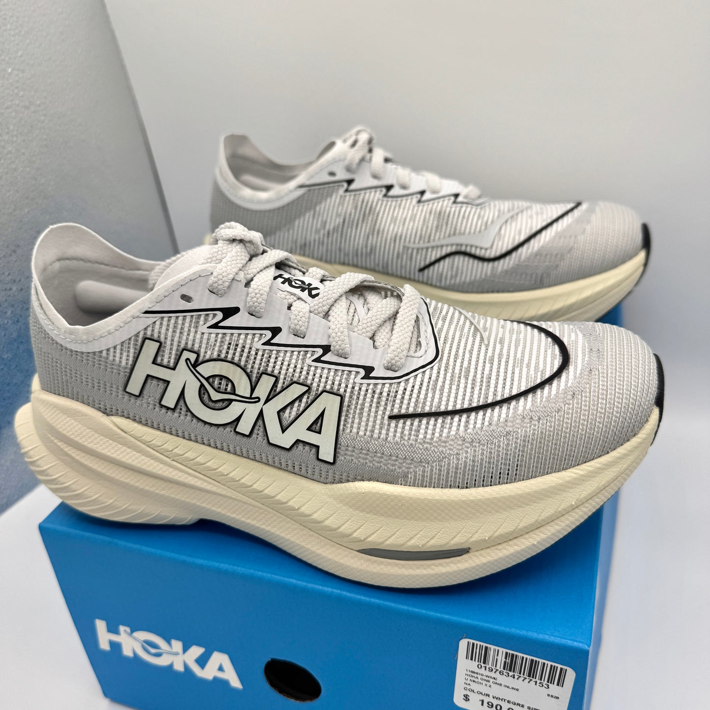 Hoka Mach X 2 U Unisex in White / Cosmic Grey Sneakers