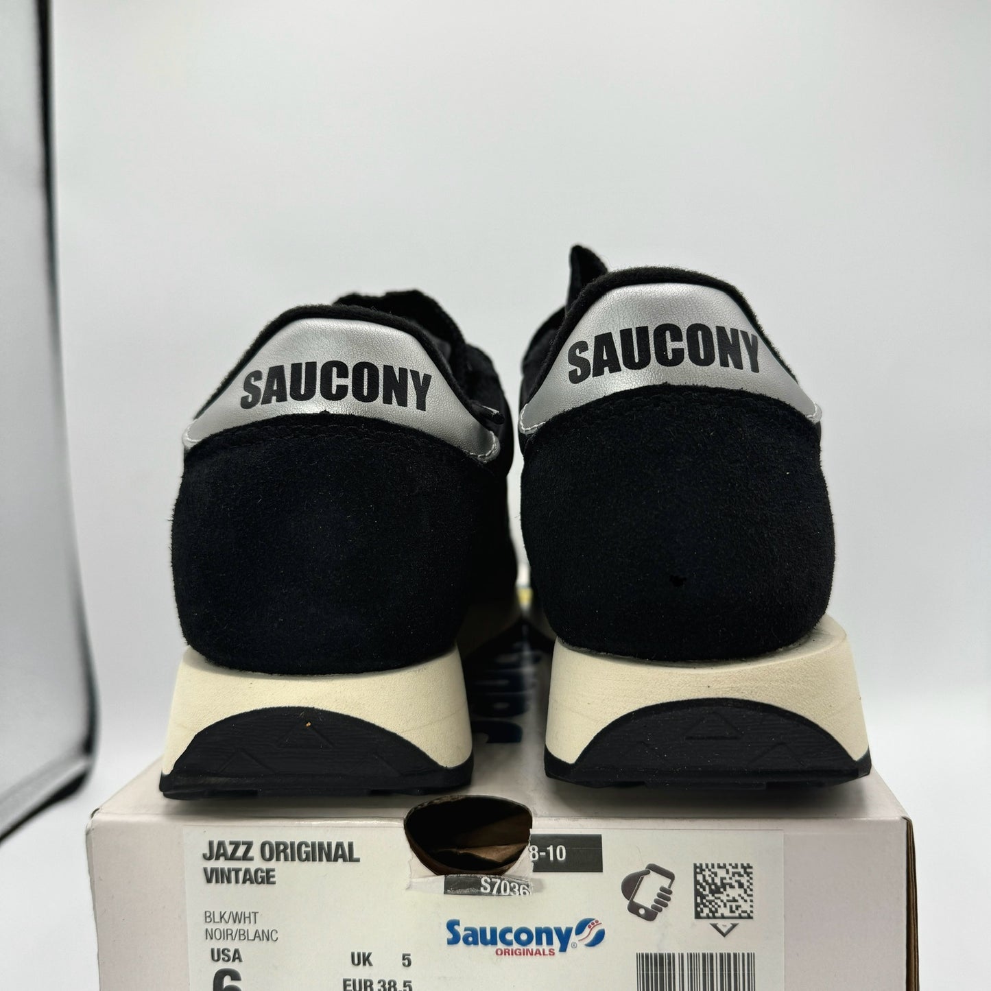 Saucony Jazz Vintage Classic Sneakers Black White Silver Original Runners