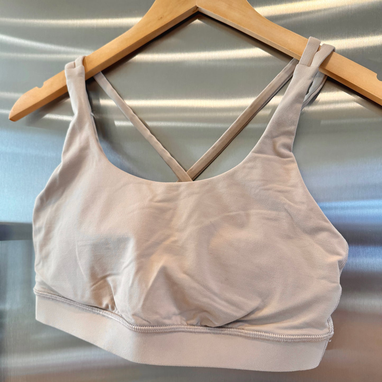 Lululemon Energy Sports Bra Tan Nude Beige Excellent Pre-Owned Condition * Used