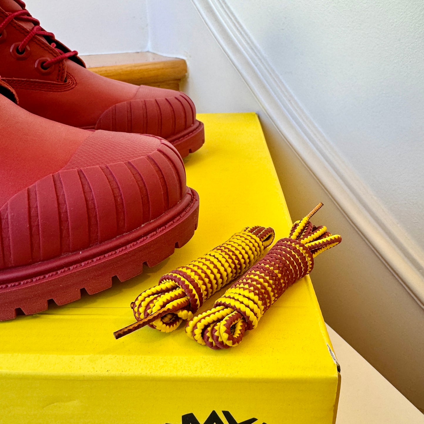 Timberland Heritage 6 Inch Waterproof Nubuck Red Beeline Boots , brand NEW