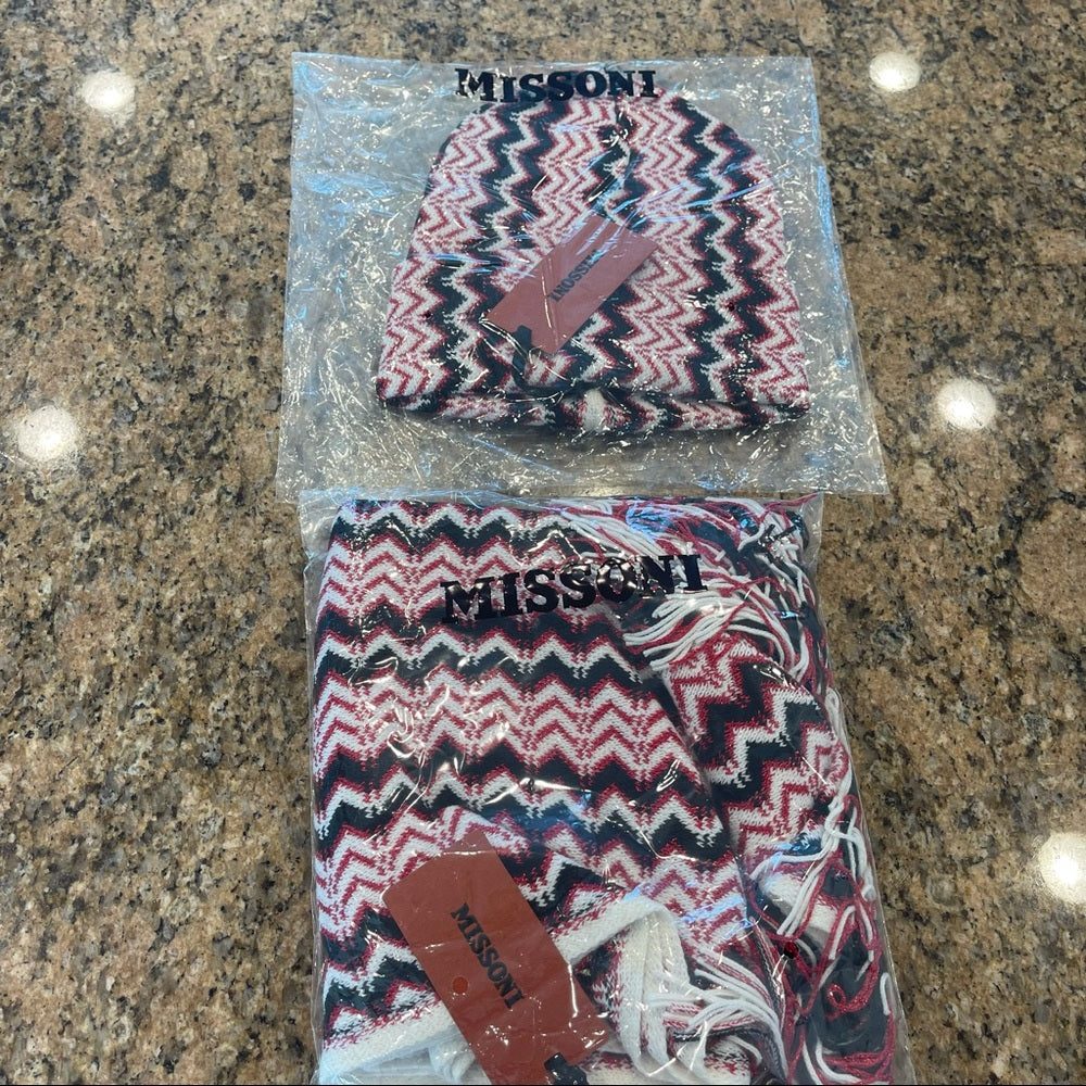 Missoni wool knit zigzag red white and black beanie wool made in Italy