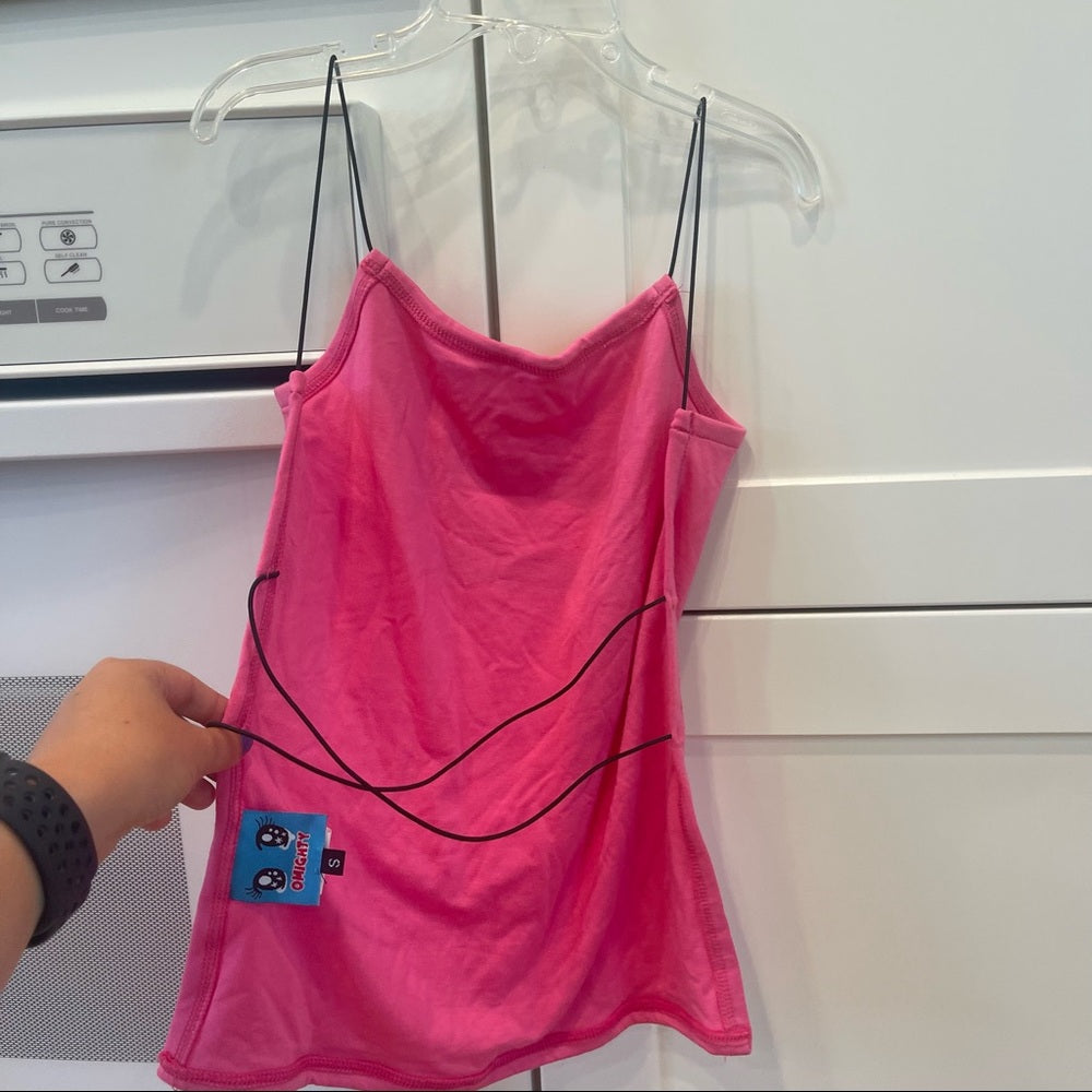 Omighty pass me the vino strappy back tank top in red