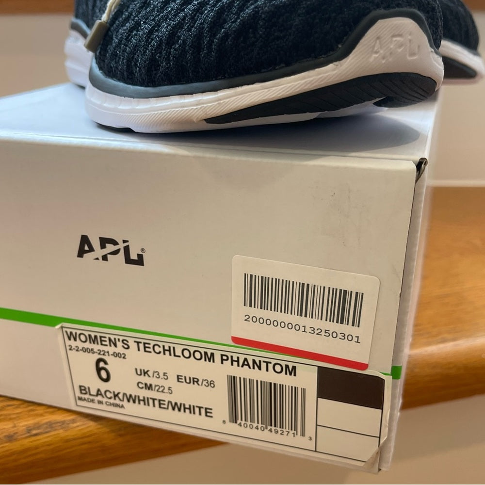 APL Phantom Running Shoes Athletic Propulsion Labs Sneakers Black / white