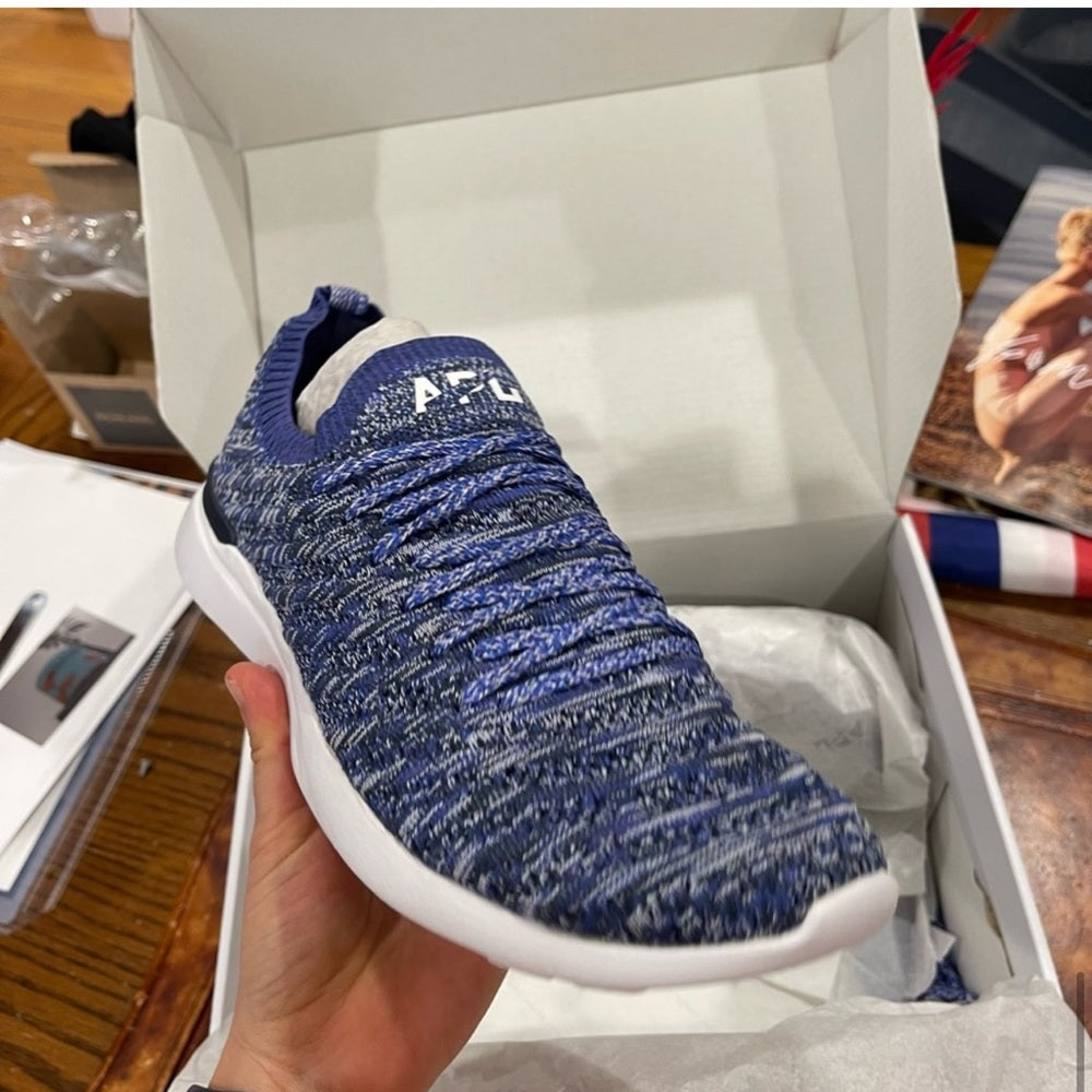 APL Athletic Propulsion Labs Techloom Wave Blue Running Shoes M 7 / W 8.5