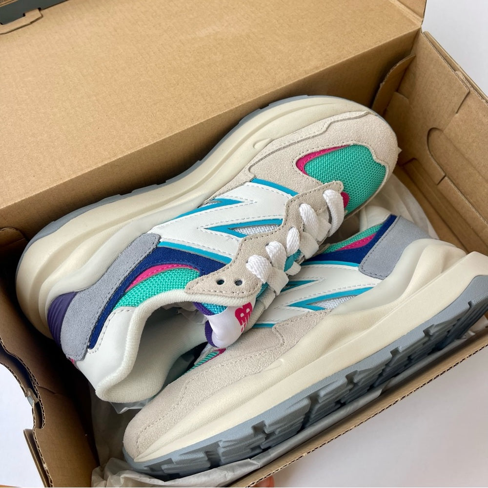 New Balance women’s 57/40 PL 1 W5740PL1 in grey / white multi / pink / teal