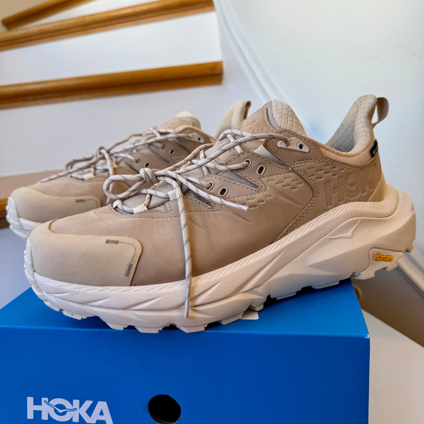 Hoka Kaha 2 GTX Low Hiking Boots Waterproof Gore Tex Shifting Sand Eggnog