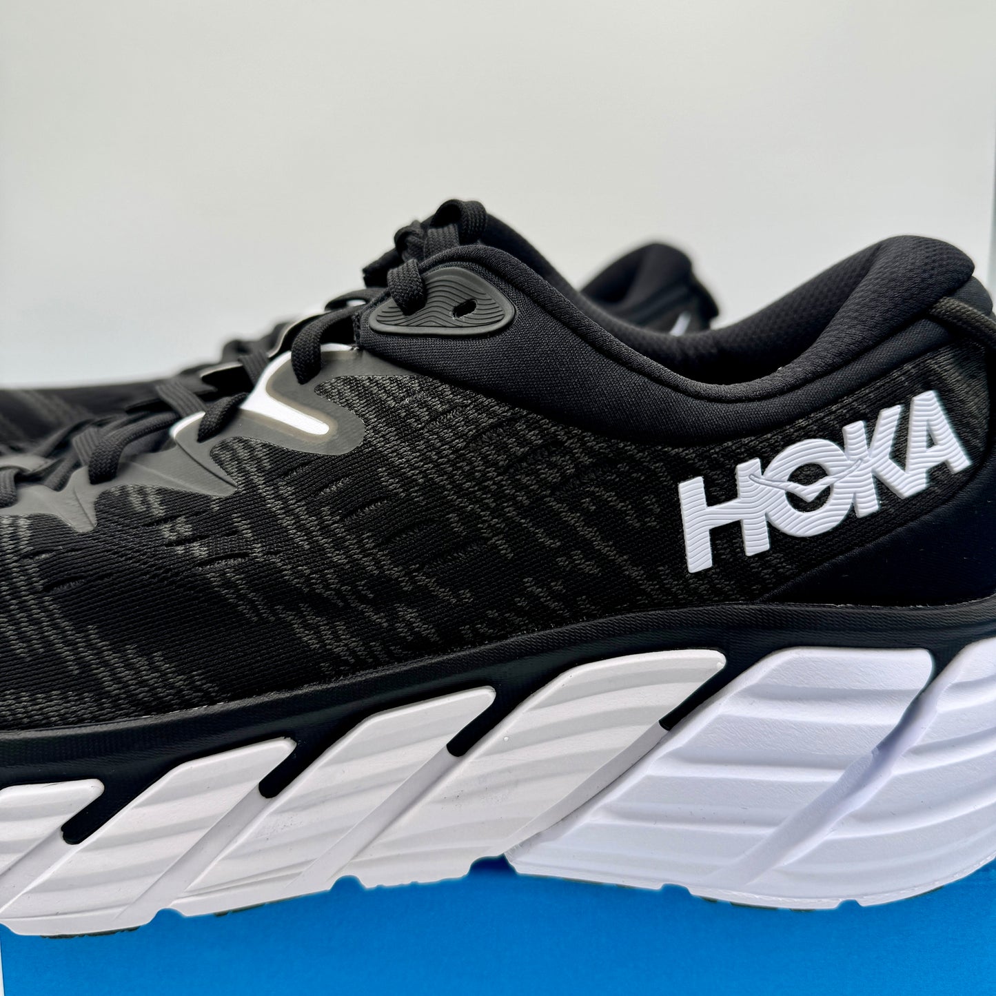 Hoka Gaviota 4 Women's Running Shoes black / white - cushioned