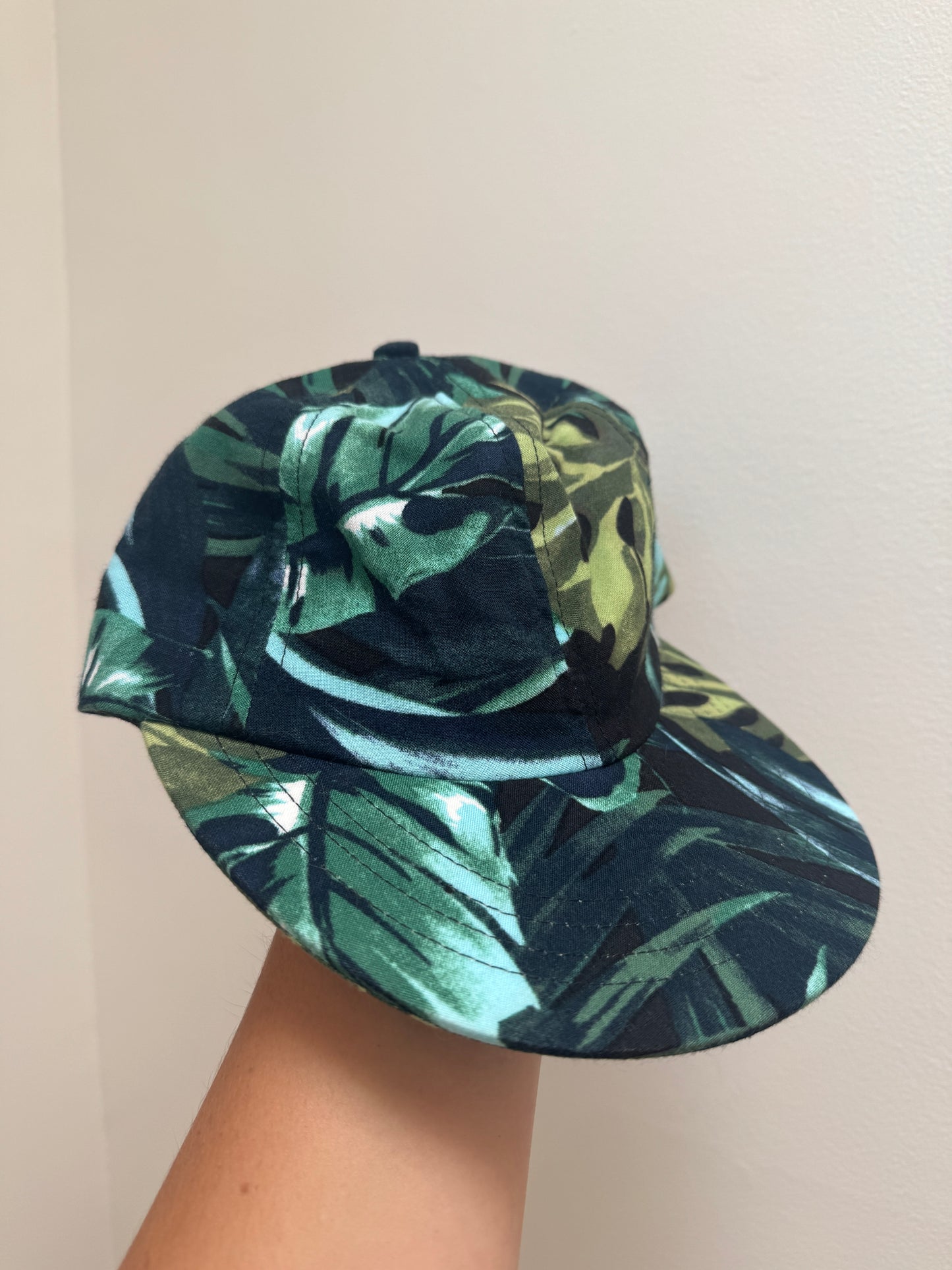 American Apparel Jungle Forest Hat , Green Leaf * Pre-Owned *