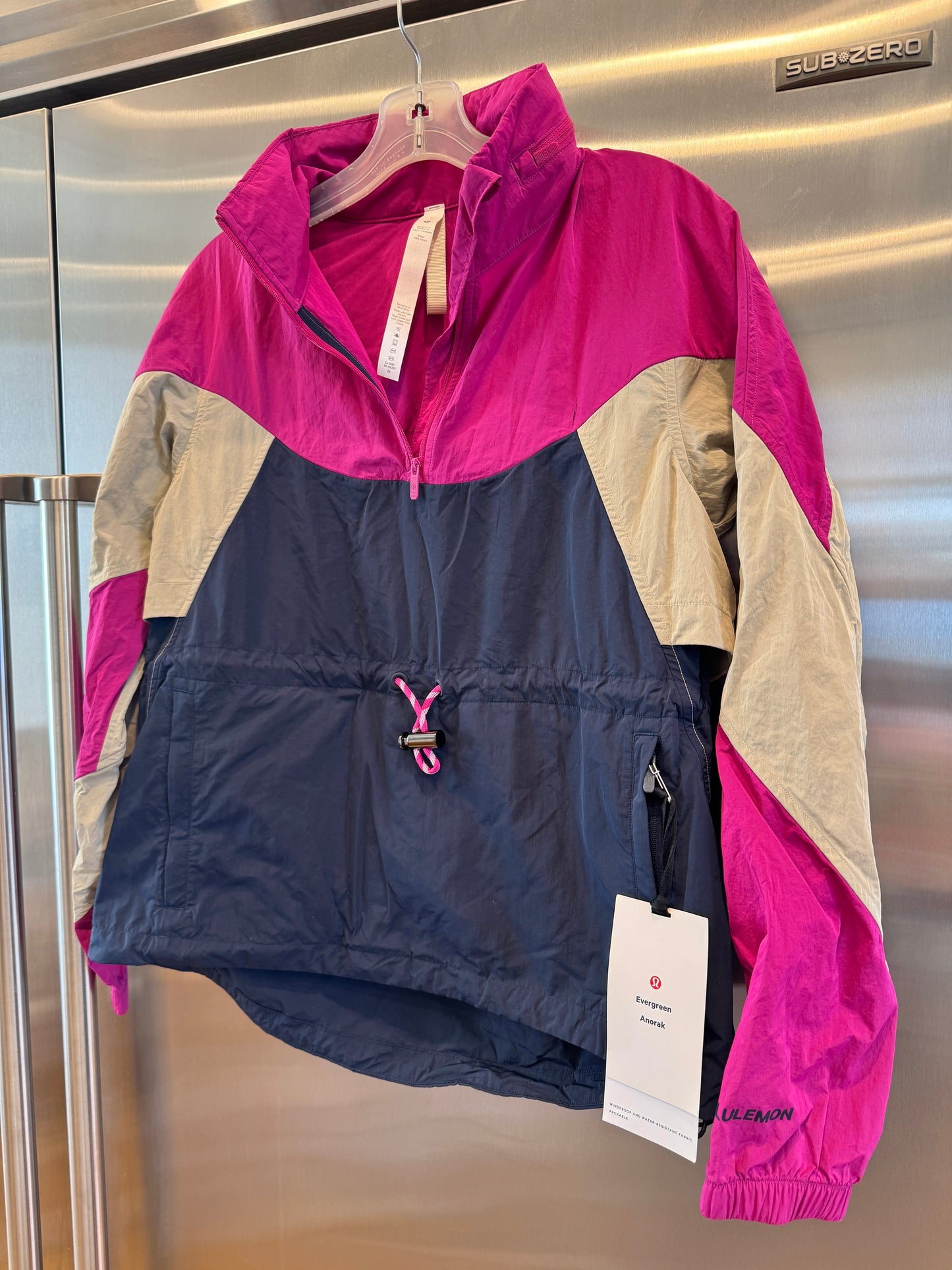 Lululemon Evergreen Anorak Jacket - New with Defect , Ripened Raspberry / Cafe Au Lait / Navy
