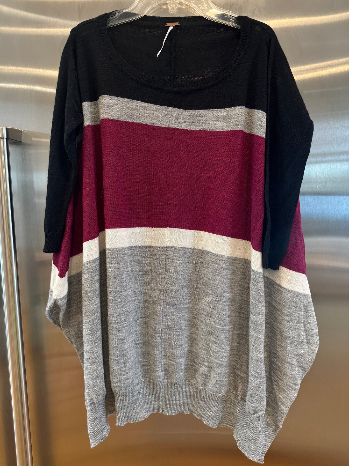 Free People Oversized Knit Sweater * Pre-Owned * Colorblock Top , Made in Italy ,