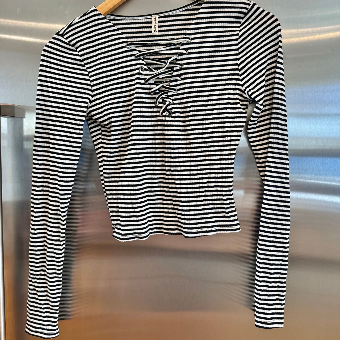 LF Emma and Sam Black White Striped Ribbed Long Sleeve Top with lace up front * Pre-owned Like NEW