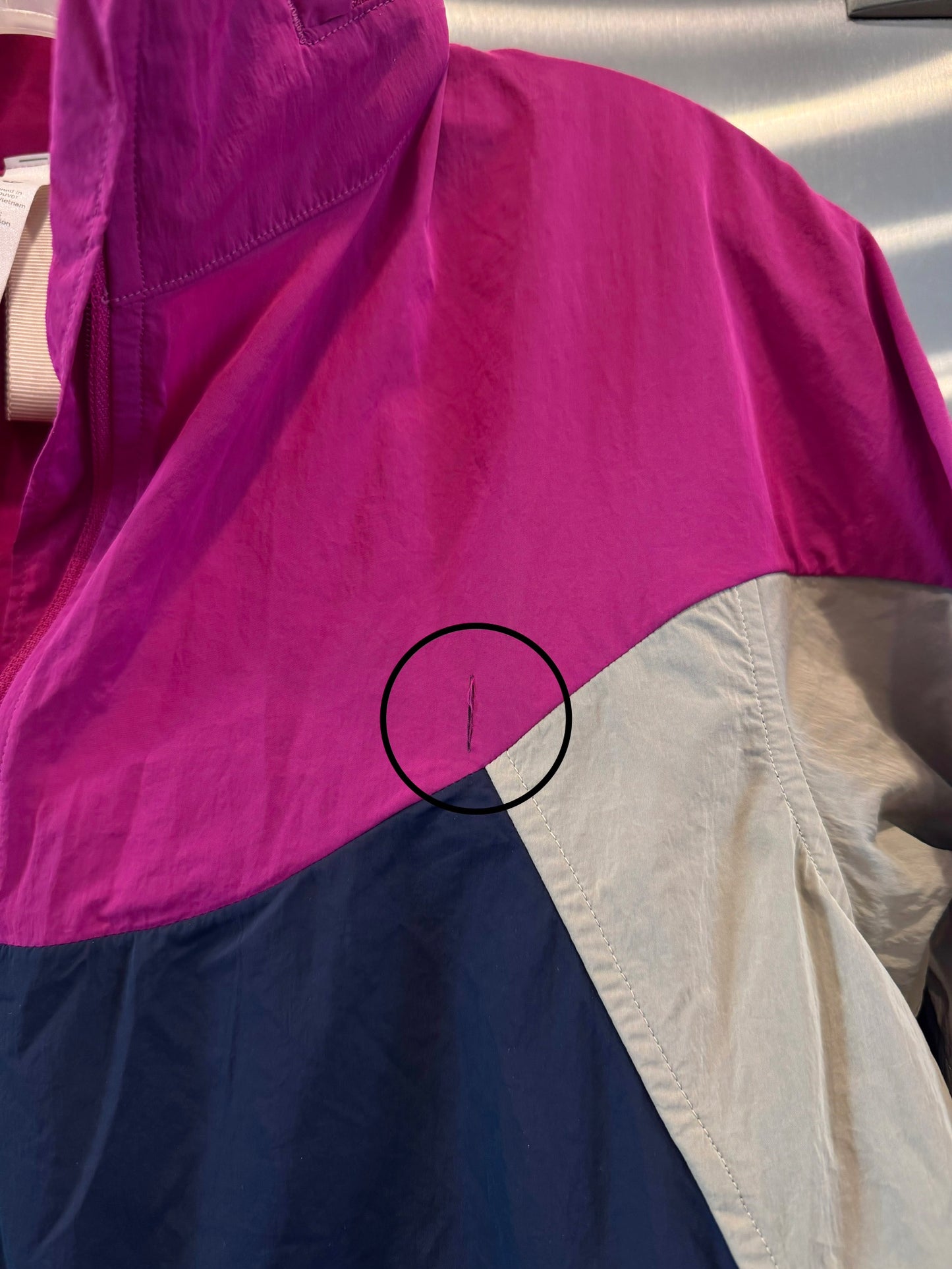 Lululemon Evergreen Anorak Jacket - New with Defect , Ripened Raspberry / Cafe Au Lait / Navy