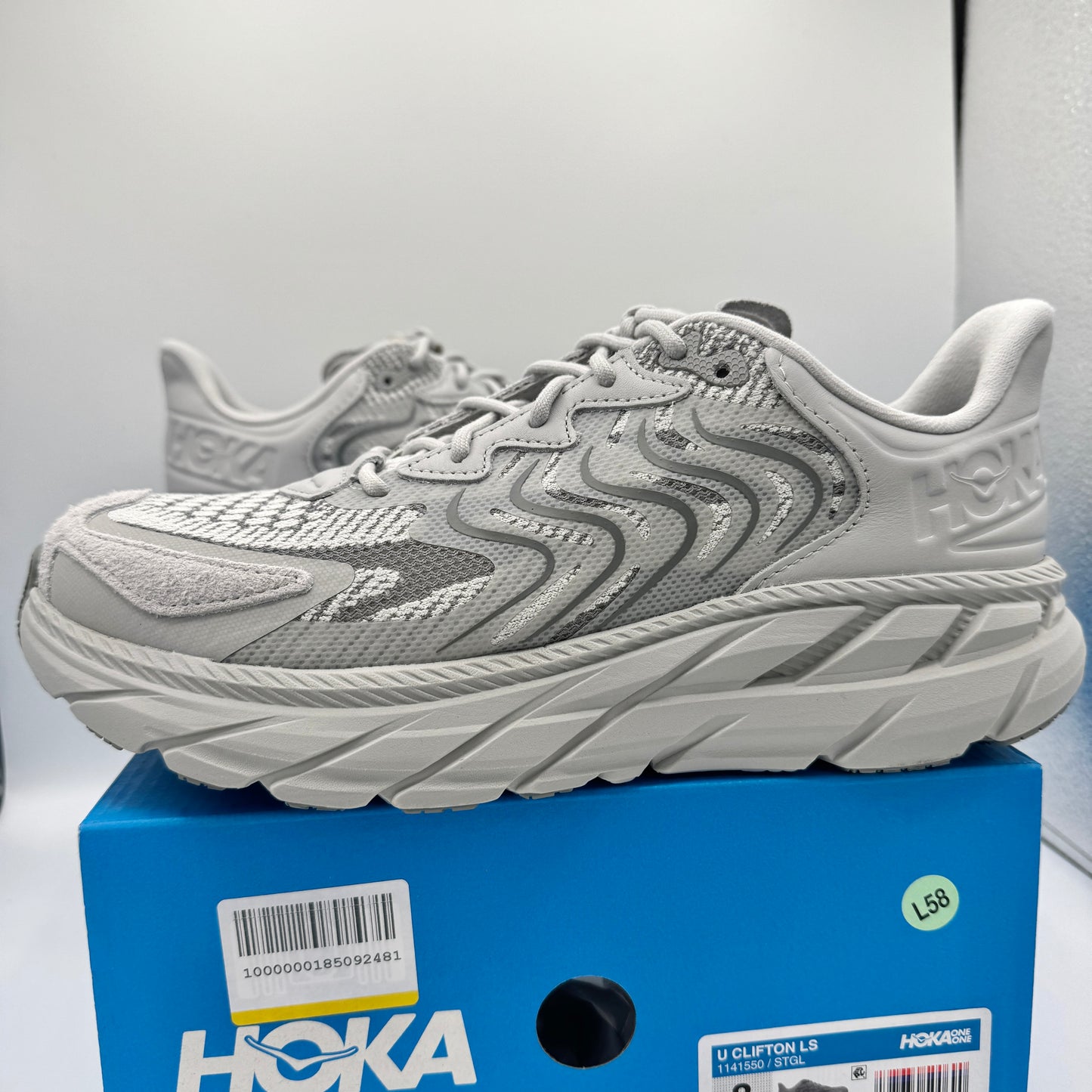 Hoka Clifton LS Grey Unisex in Stardust / Galactic Grey