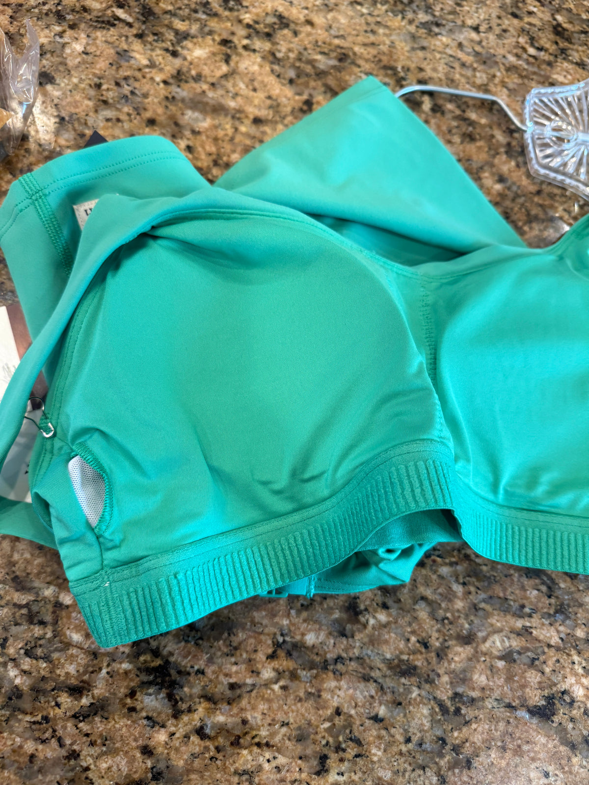 Vuori SL Dynamic Tank Top in Light Bergamot Green
