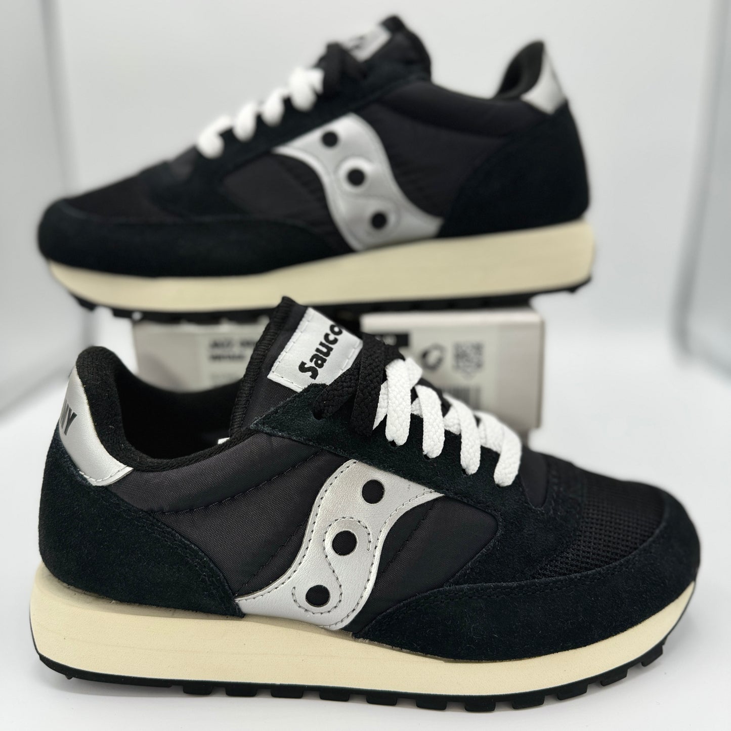 Saucony Jazz Vintage Classic Sneakers Black White Silver Original Runners